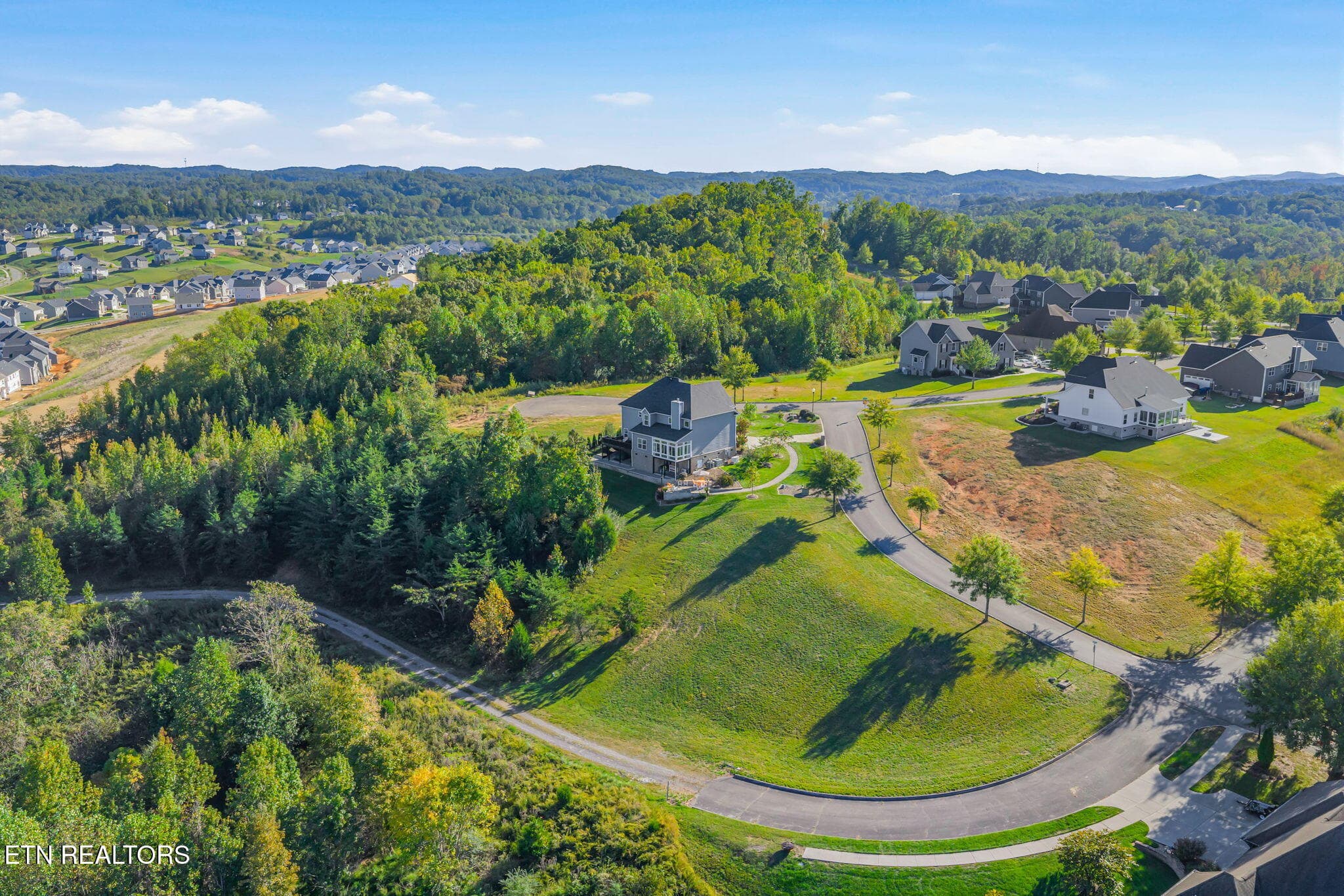 75-web-or-mls-128 Pineberry East-11 - 128 Pineberry East Rd, Oak Ridge, TN 37830, Oak Ridge