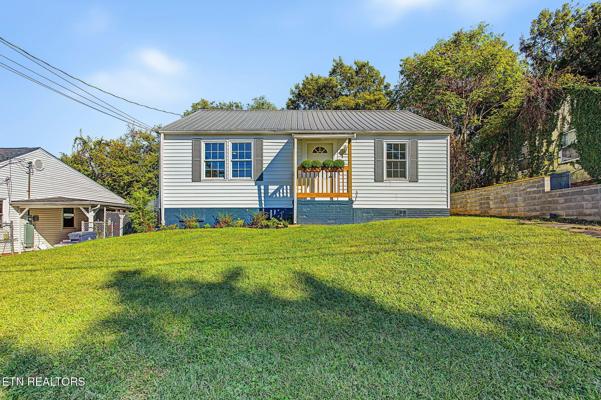 3424 Feathers - 3424 Feathers St, Knoxville, TN 37920, Knoxville