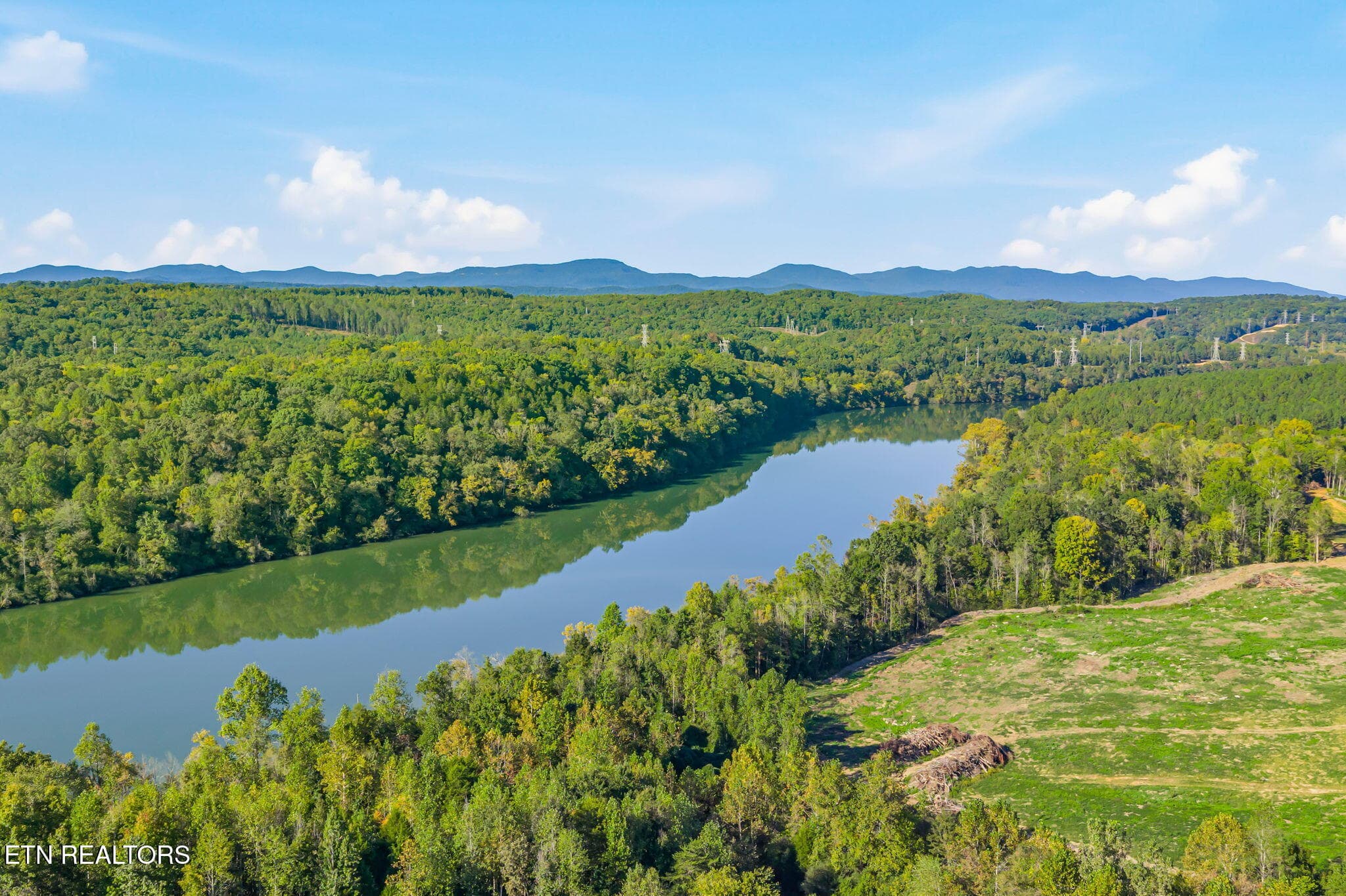 78-web-or-mls-128 Pineberry East-14 - 128 Pineberry East Rd, Oak Ridge, TN 37830, Oak Ridge