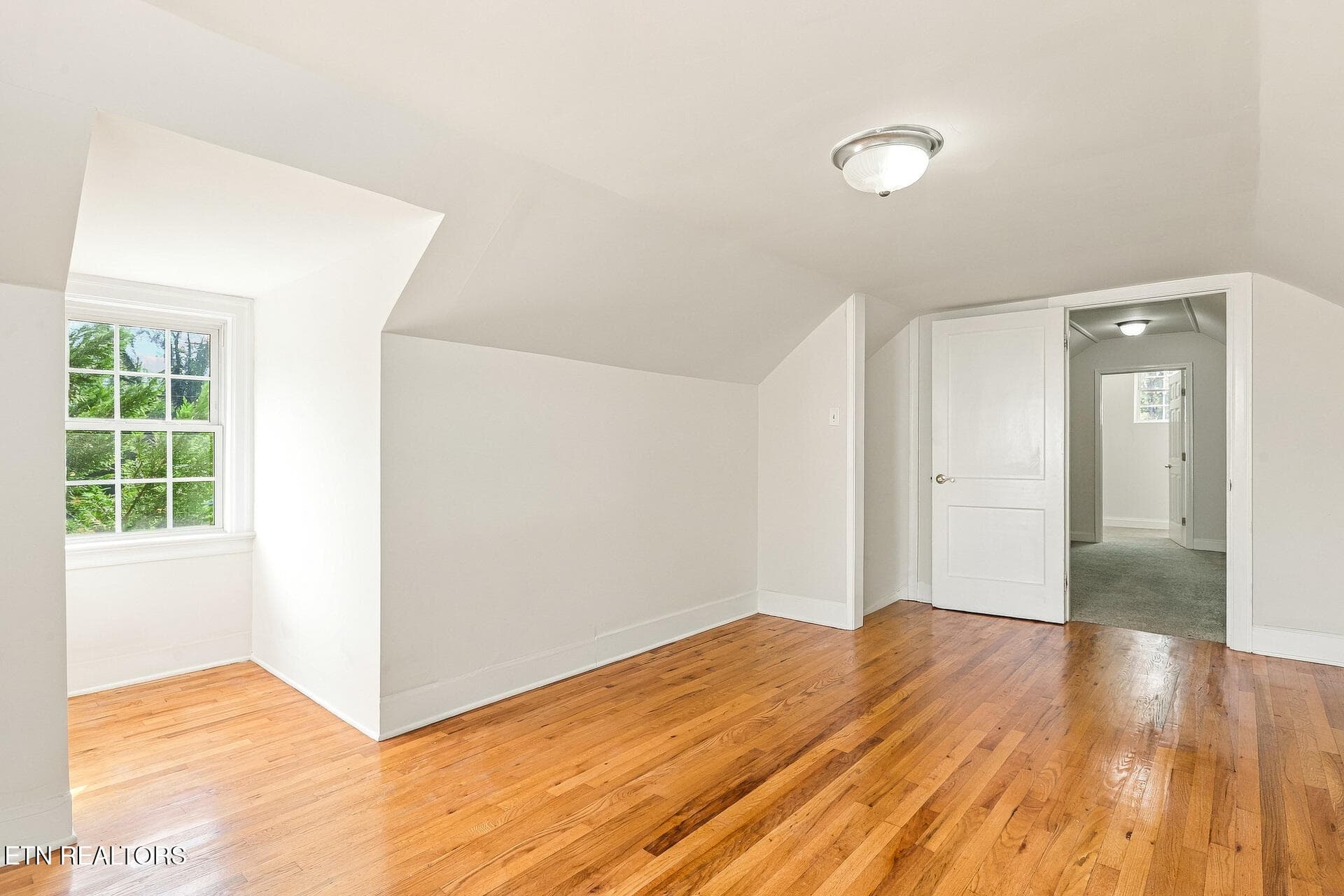 023-9bc55b8d-4bd3-5756-84d0-c3905da23c0c - 5608 Chapman Hwy, Knoxville, TN 37920, Knoxville