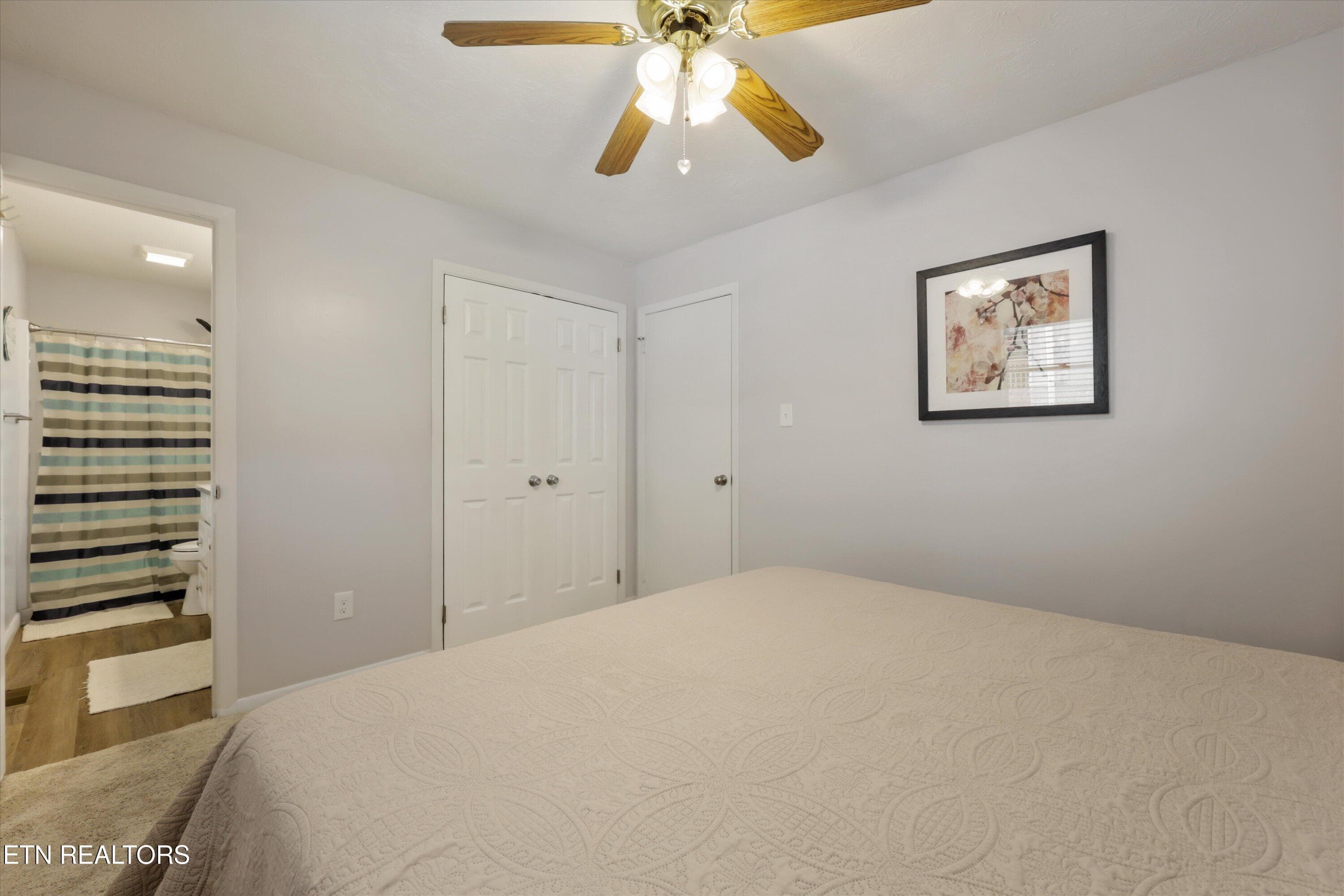 Master Bedroom - 5524 Carter Rd, Knoxville, TN 37918, Knoxville