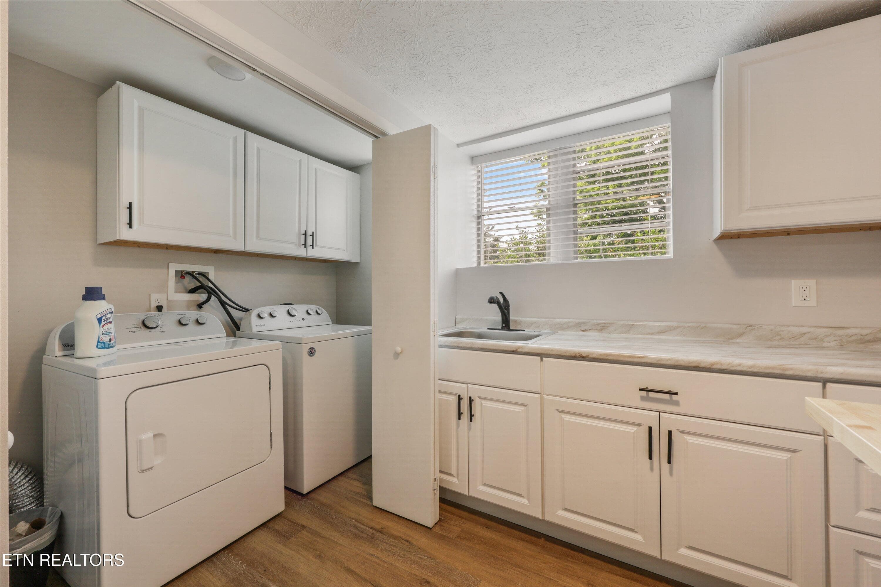 Basement Kitchen - 5524 Carter Rd, Knoxville, TN 37918, Knoxville