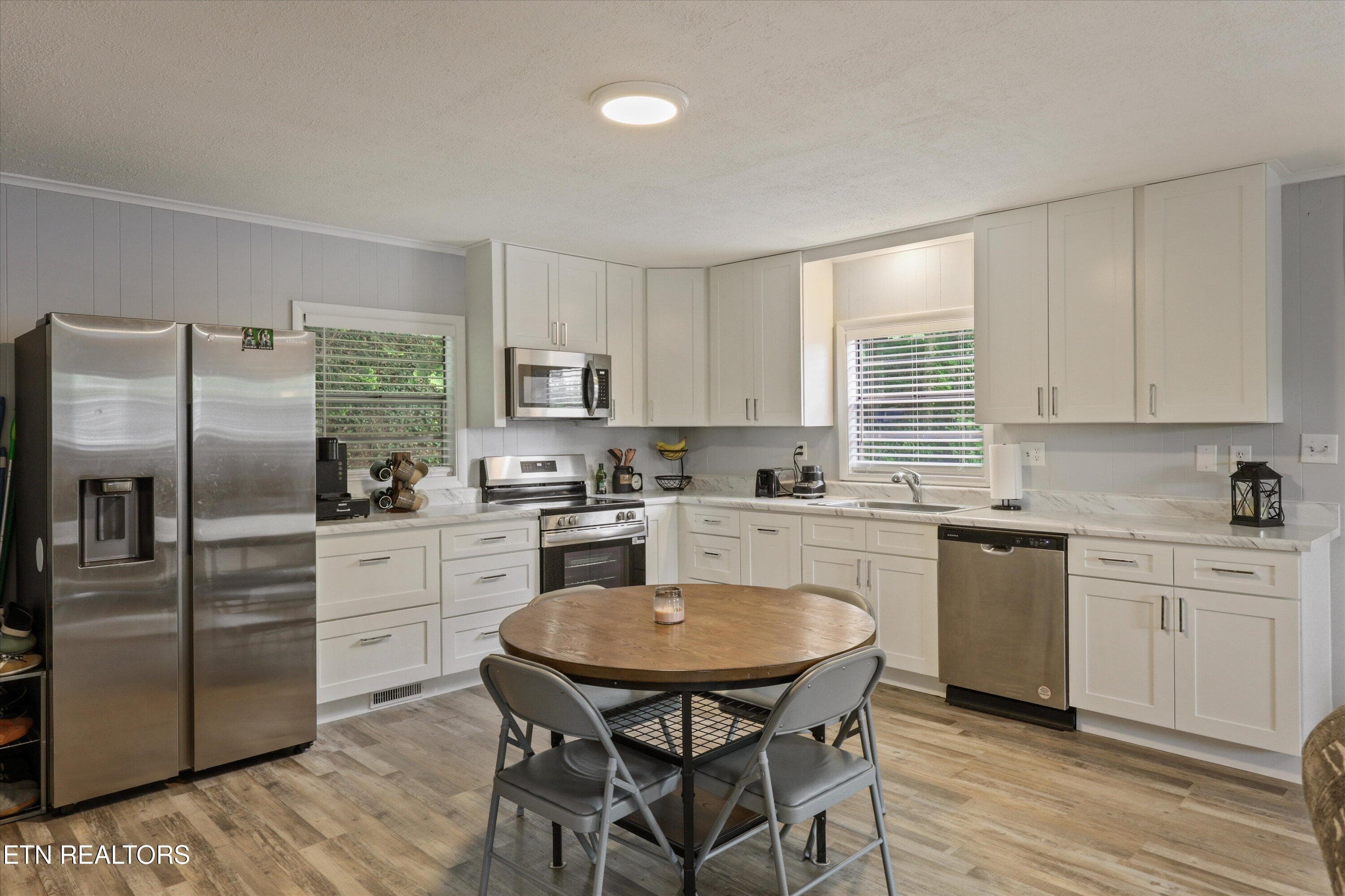 ADU Kitchen - 5524 Carter Rd, Knoxville, TN 37918, Knoxville