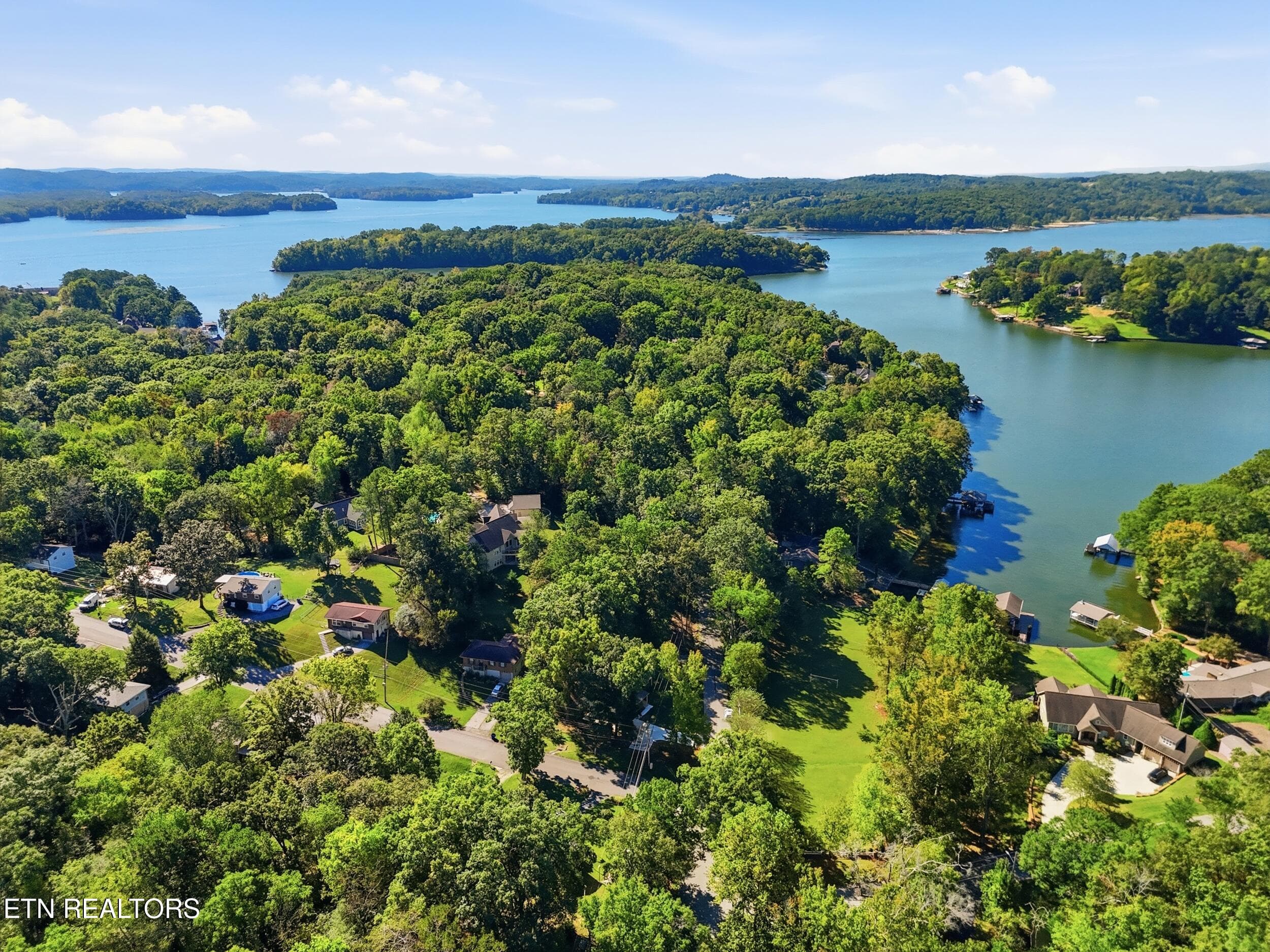 046_dji_20261006234507_0567_d - 2204 Glengerrie Drive, Soddy-Daisy, TN 37379