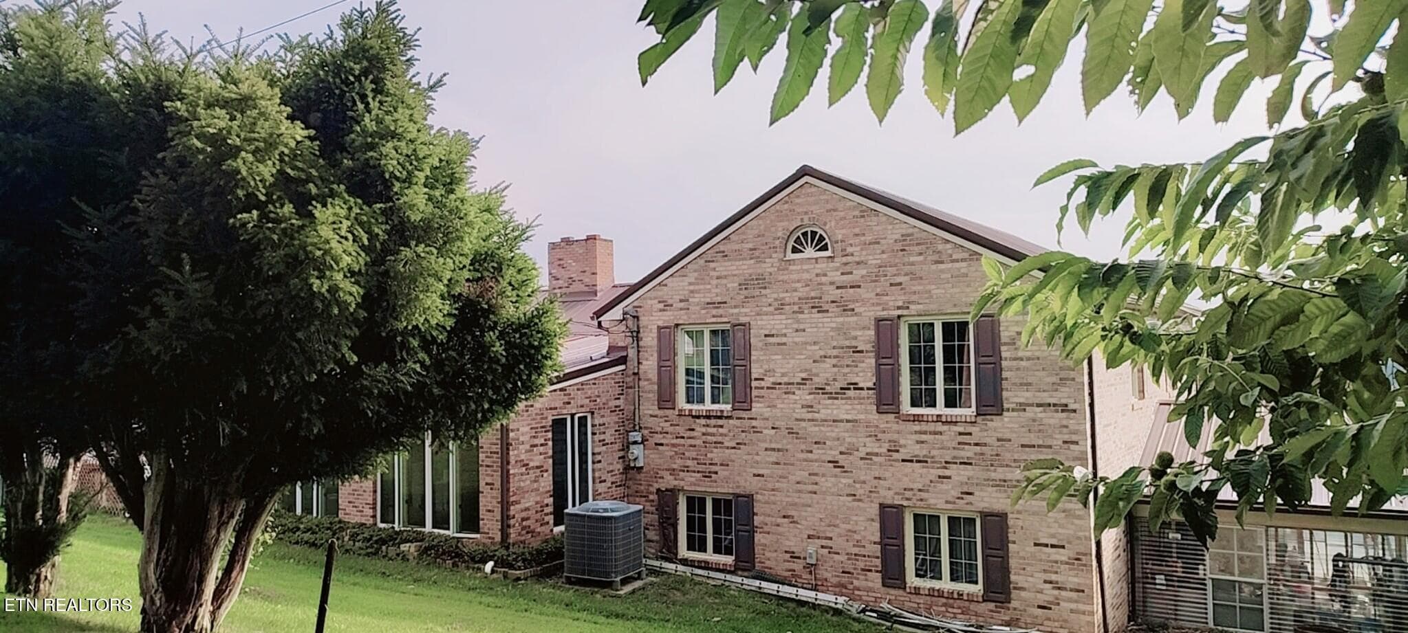 7) 76959-6aa1b9ef41a17 - 172 Ridgefield Rd SW, Wise, VA 24293