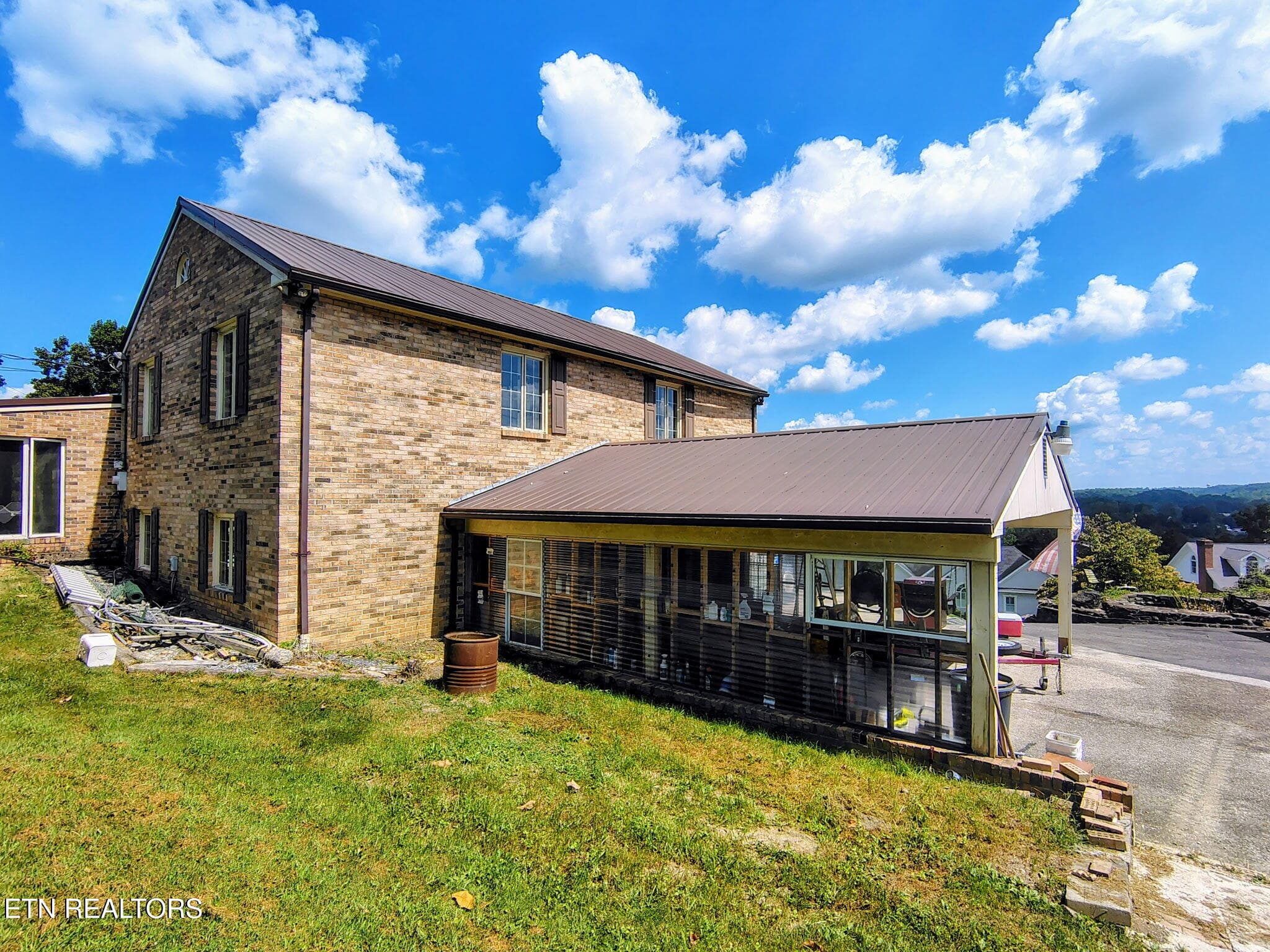 10) 76959-6aa1b9f09a55f - 172 Ridgefield Rd SW, Wise, VA 24293