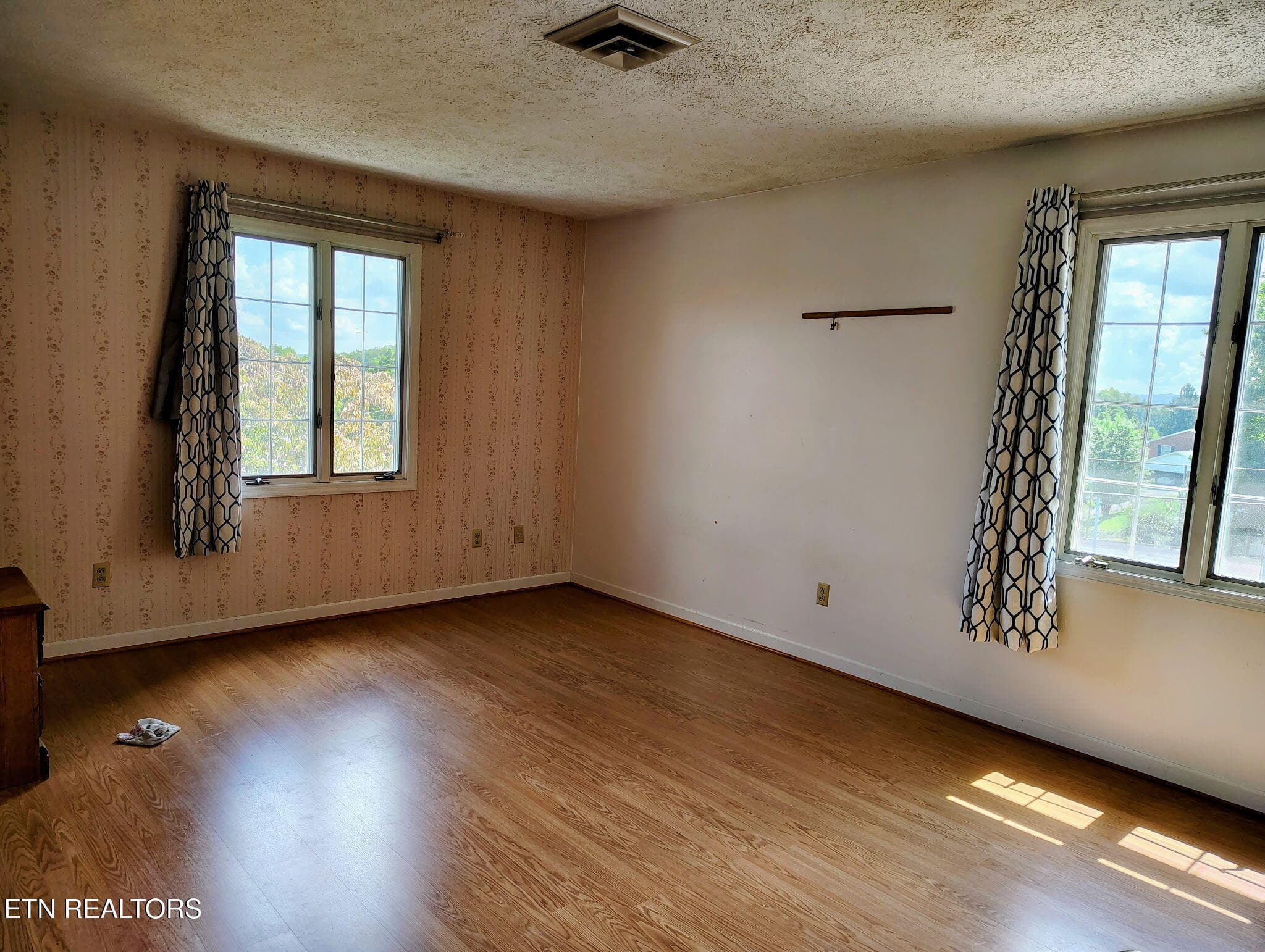 40) 76959-6aa1ba8933b22 - 172 Ridgefield Rd SW, Wise, VA 24293