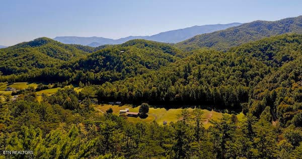 3738 Oliver Way, Sevierville, TN 37876