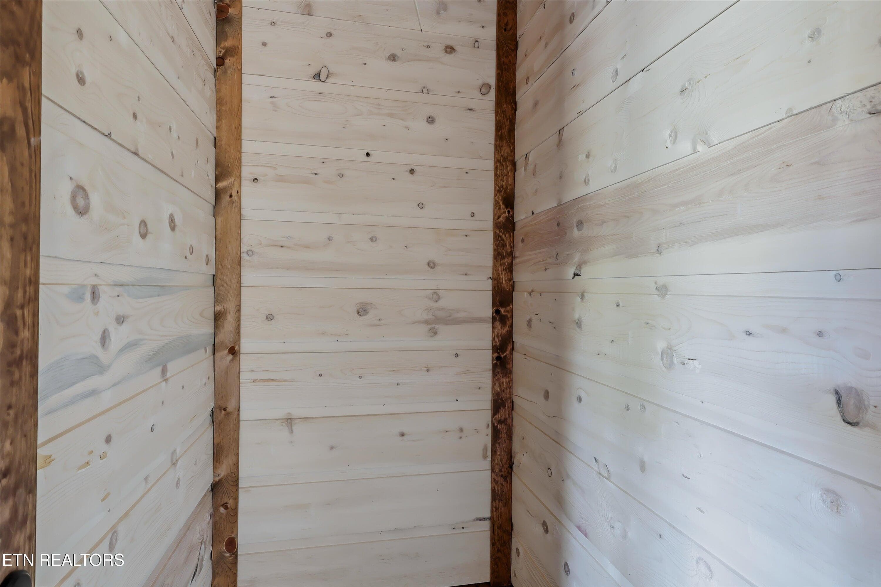 Primary Bedroom Closet - 3158 Thomas Headrick Rd, Sevierville, TN 37862, Sevierville