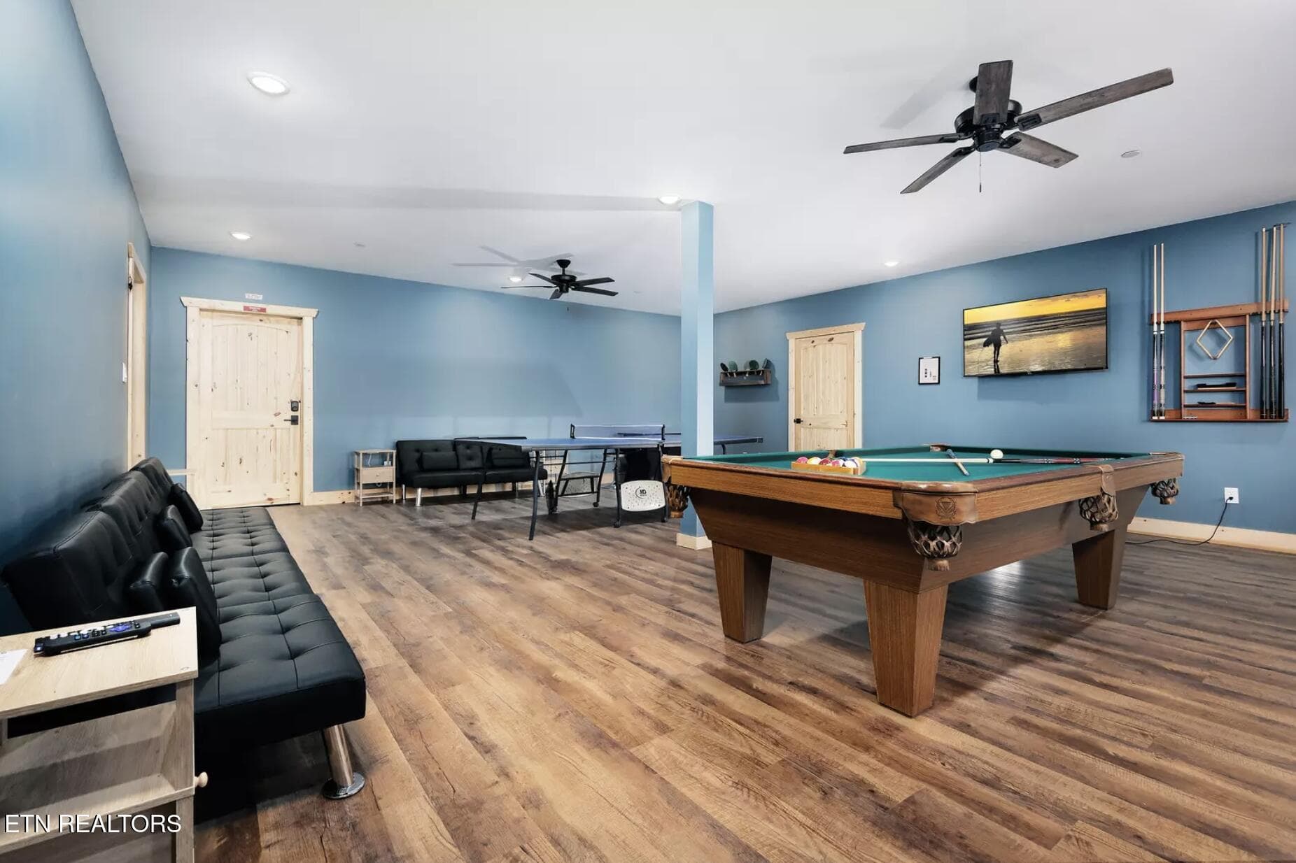 Game room - 3453 Cove Meadows Drive, Sevierville, TN 37862, Sevierville