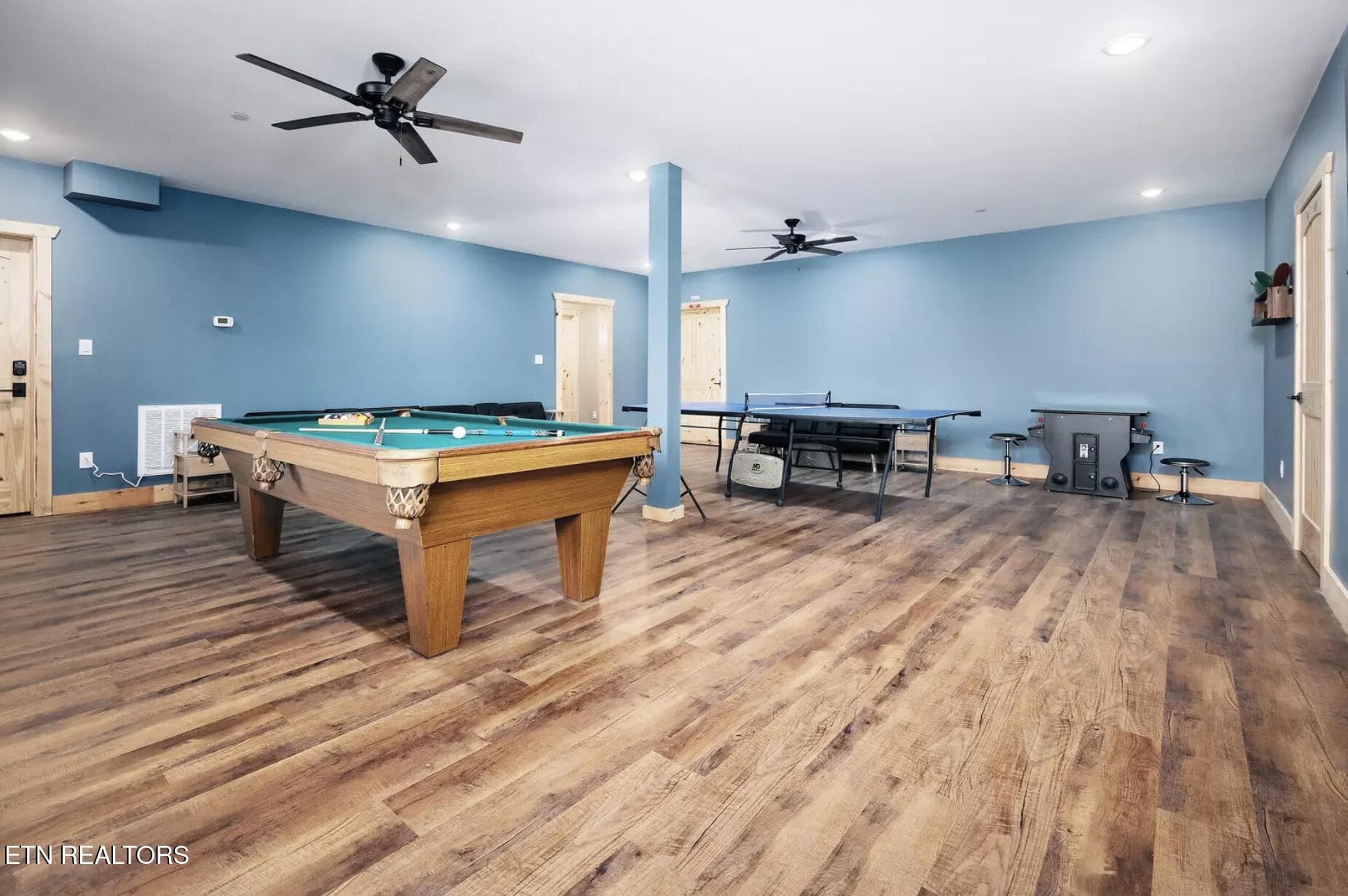 Game room - 3453 Cove Meadows Drive, Sevierville, TN 37862, Sevierville