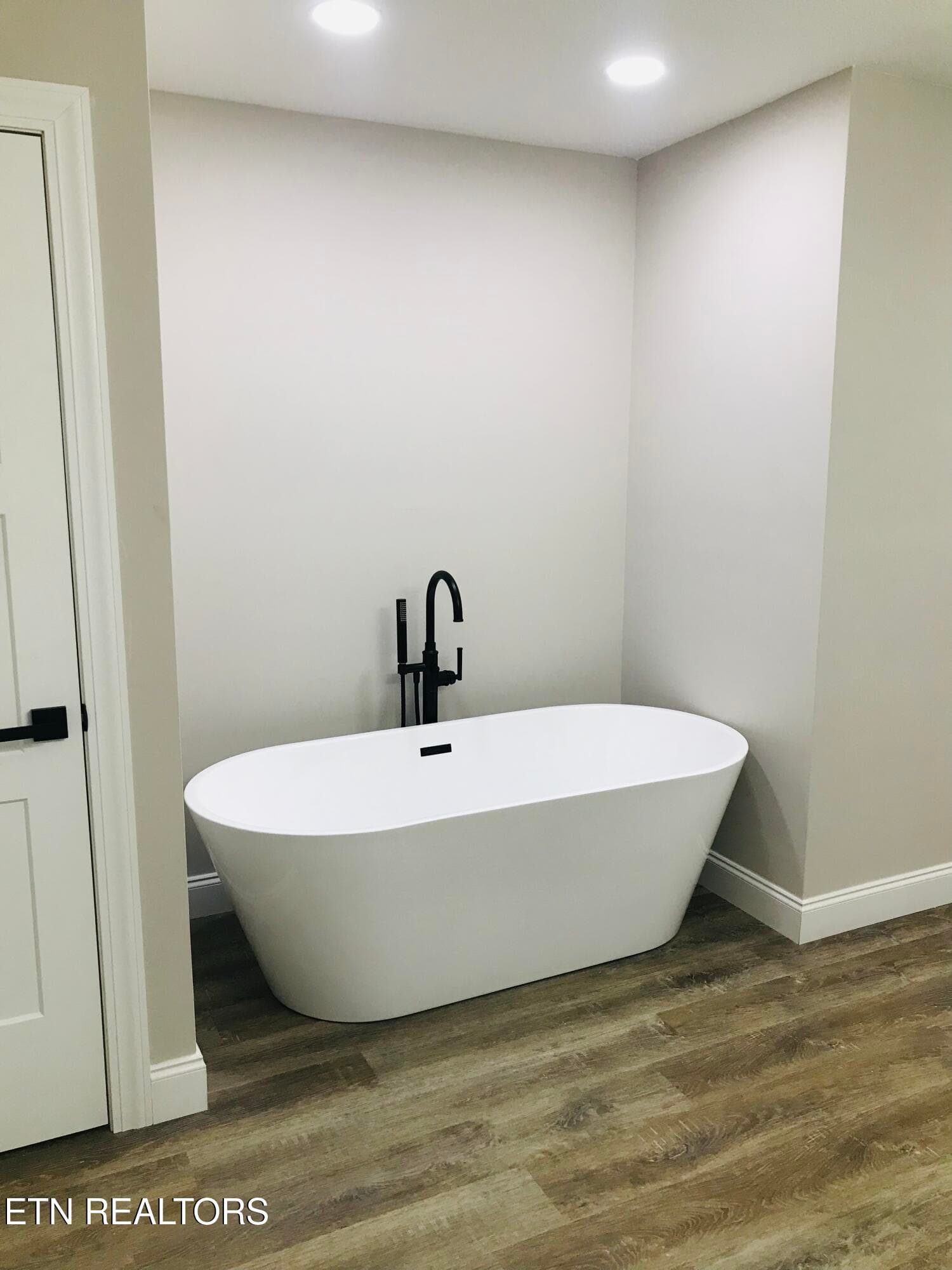 9C531C6F-CE19-41BC-883A-C30CD0562D96 - 116 Bristol Rd, Harrogate, TN 37752