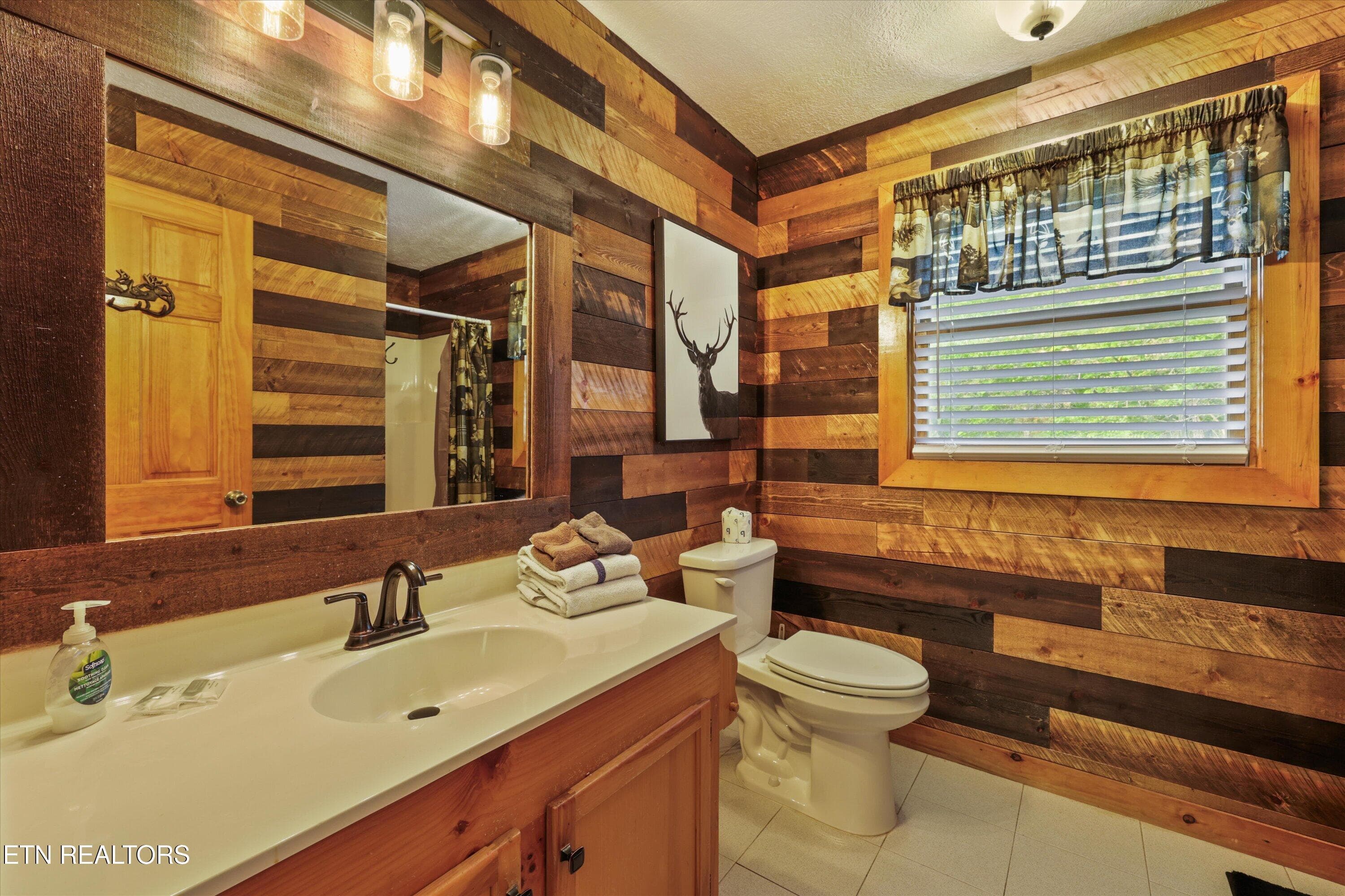 22-214 Tsali Wy 19 - 214 Tsali Way, Sevierville, TN 37876, Sevierville