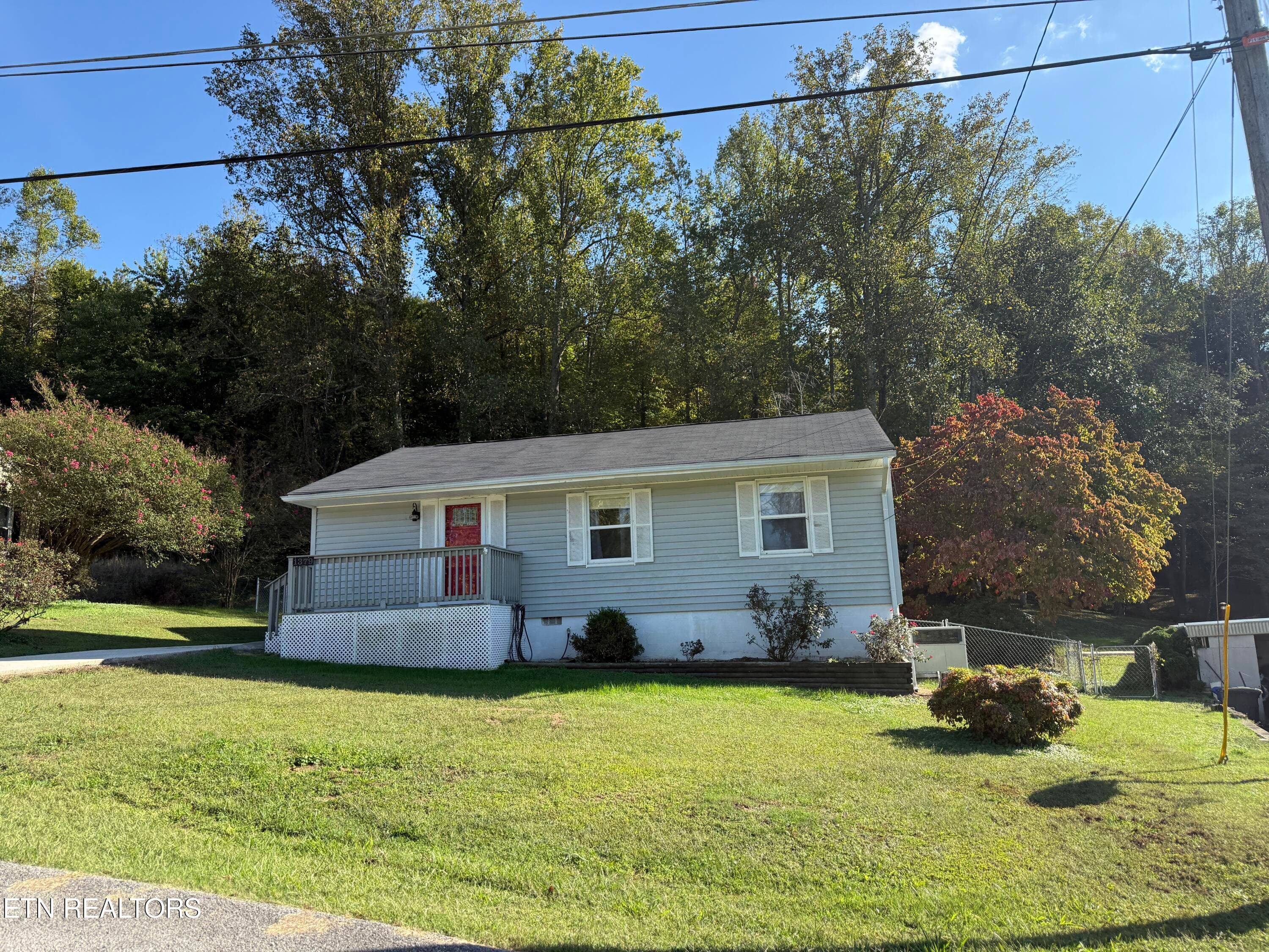 1379 Byrd Circle, Kingston, TN 37763