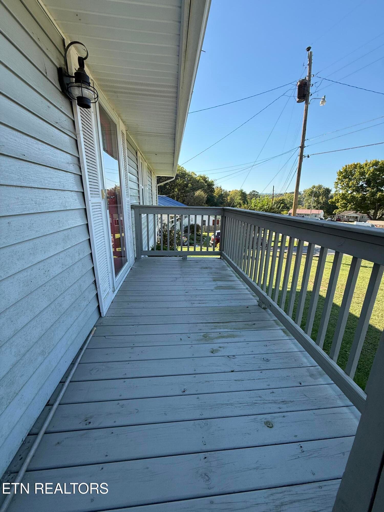 Porch - 1379 Byrd Circle, Kingston, TN 37763, Kingston