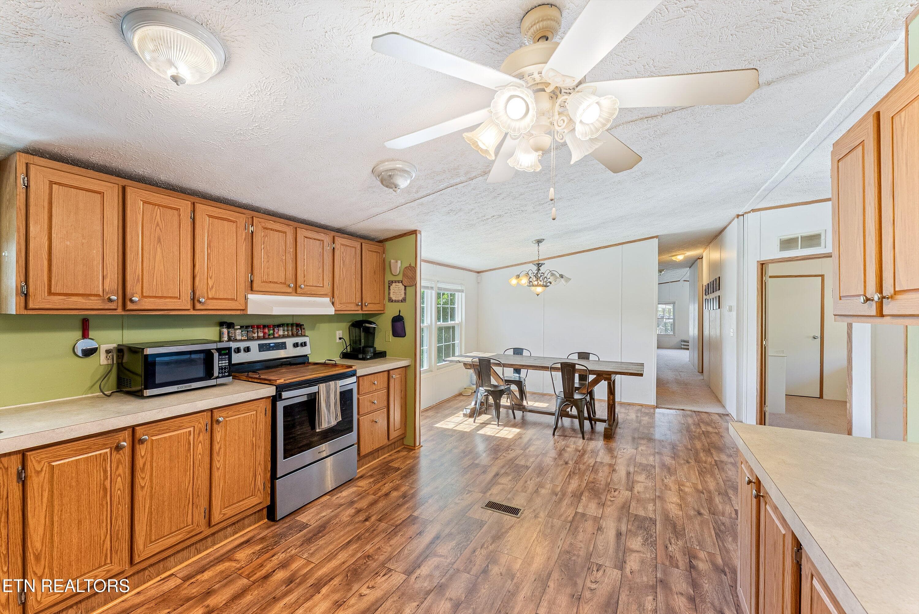 16-Kitchen A3 - 6106 Lanier Rd, Maryville, TN 37801, Maryville