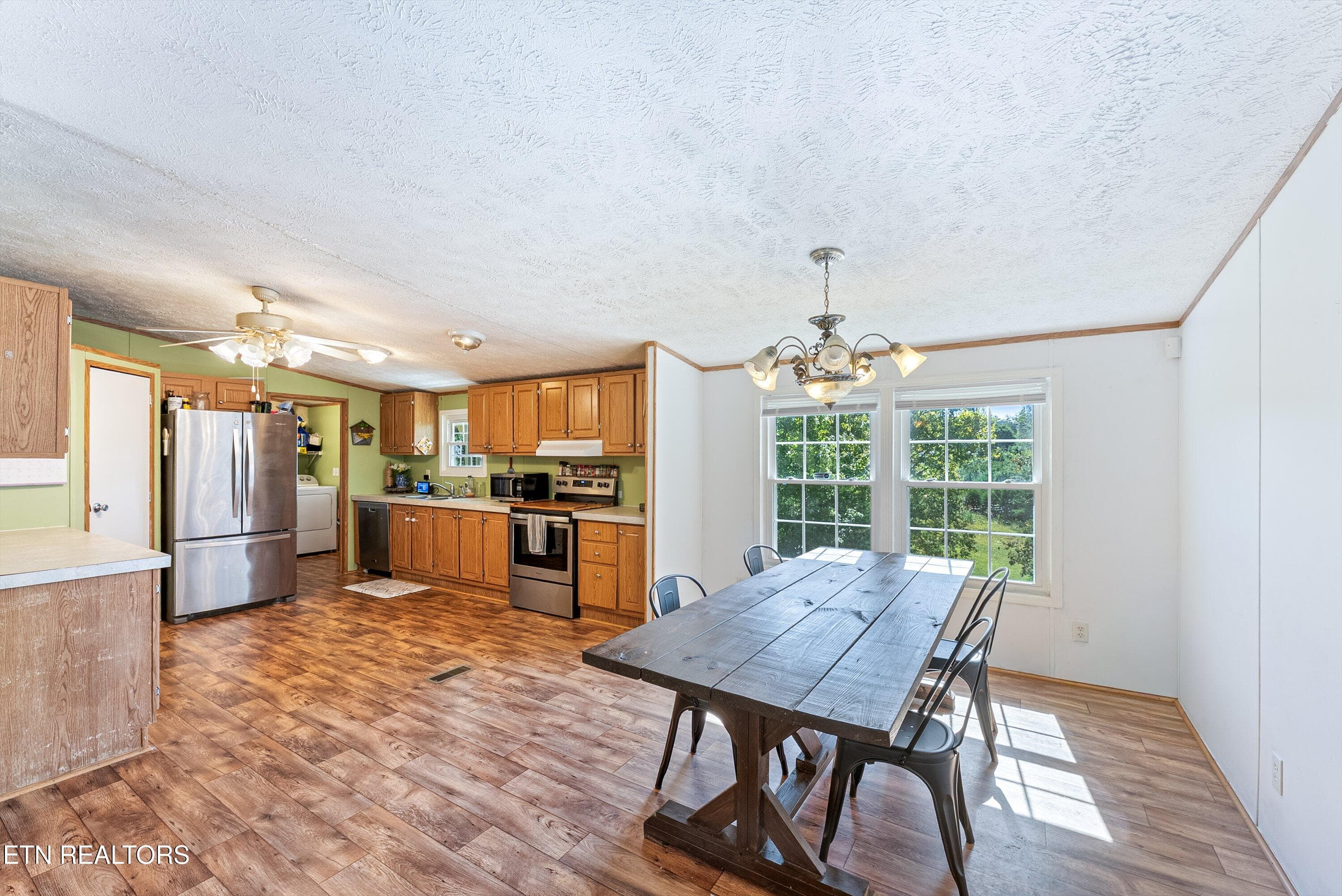 20-Dining A3 - 6106 Lanier Rd, Maryville, TN 37801, Maryville