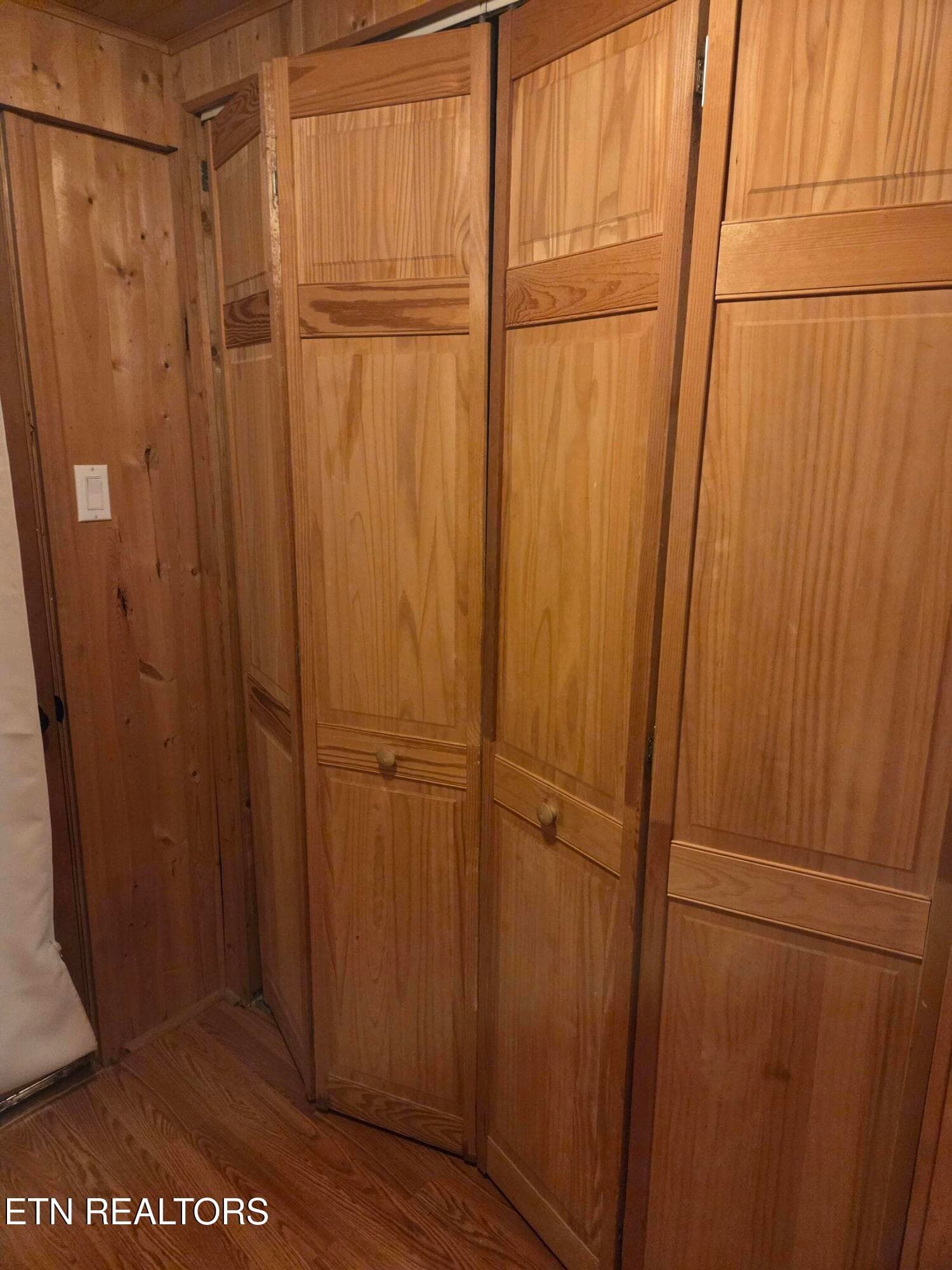 1000019369 - 704 Selma Lane, Gatlinburg, TN 37738