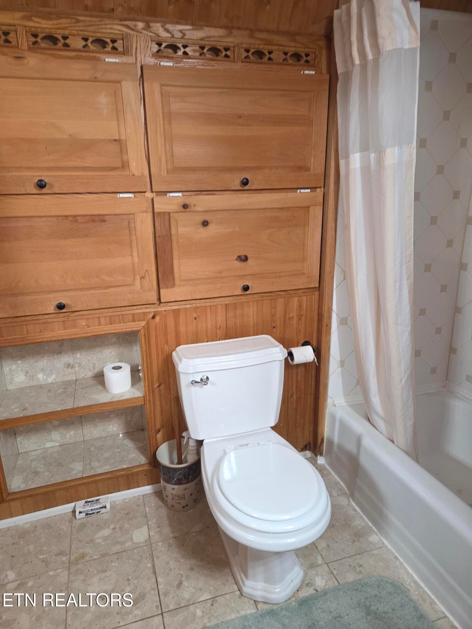 1000019371 - 704 Selma Lane, Gatlinburg, TN 37738