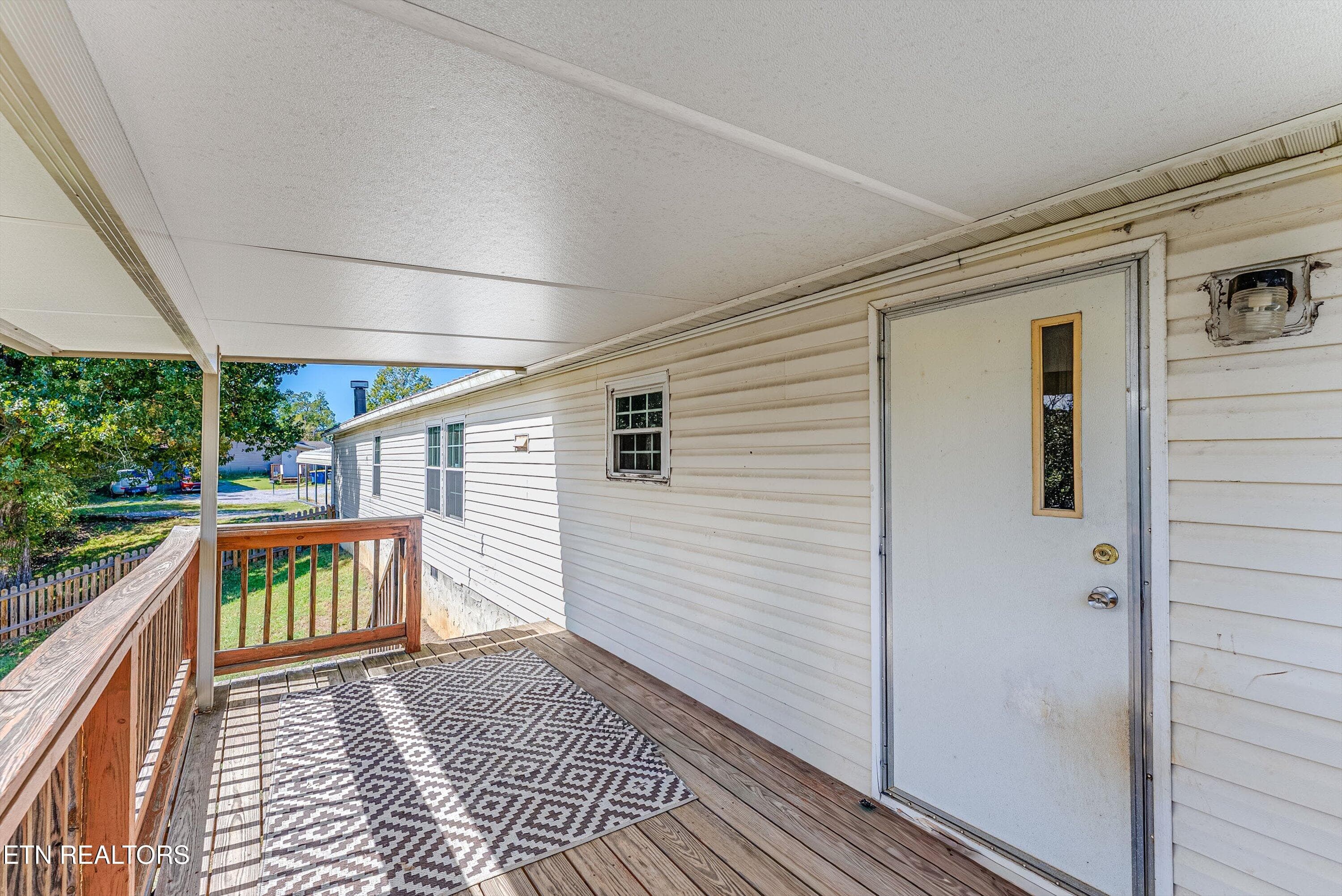 42-Deck A2 - 6106 Lanier Rd, Maryville, TN 37801, Maryville