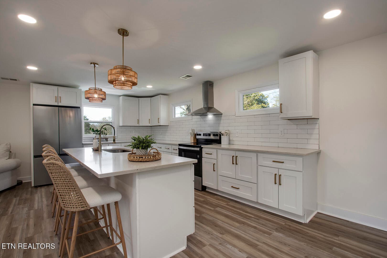 11_SunsetDrive_812_Kitchen01 - 812 Sunset Drive, Kingston, TN 37763, Kingston