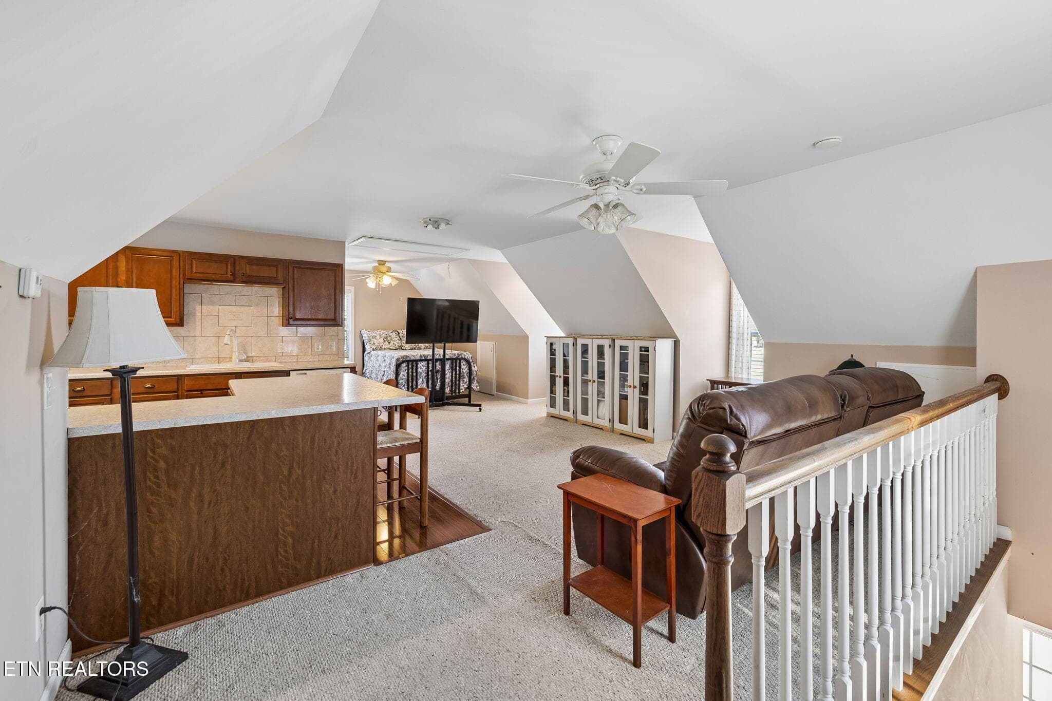 Garage Studio Apartment - 3551 Tolbert Drive, Cookeville, TN 38506, Cookeville