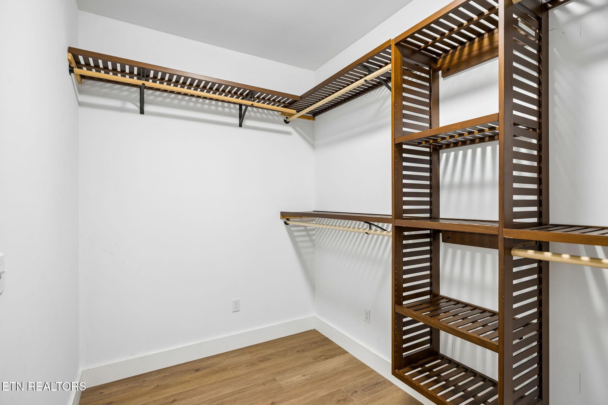 Walk In Closet - 5713 Quail Run Drive, Maryville, TN 37804, Maryville
