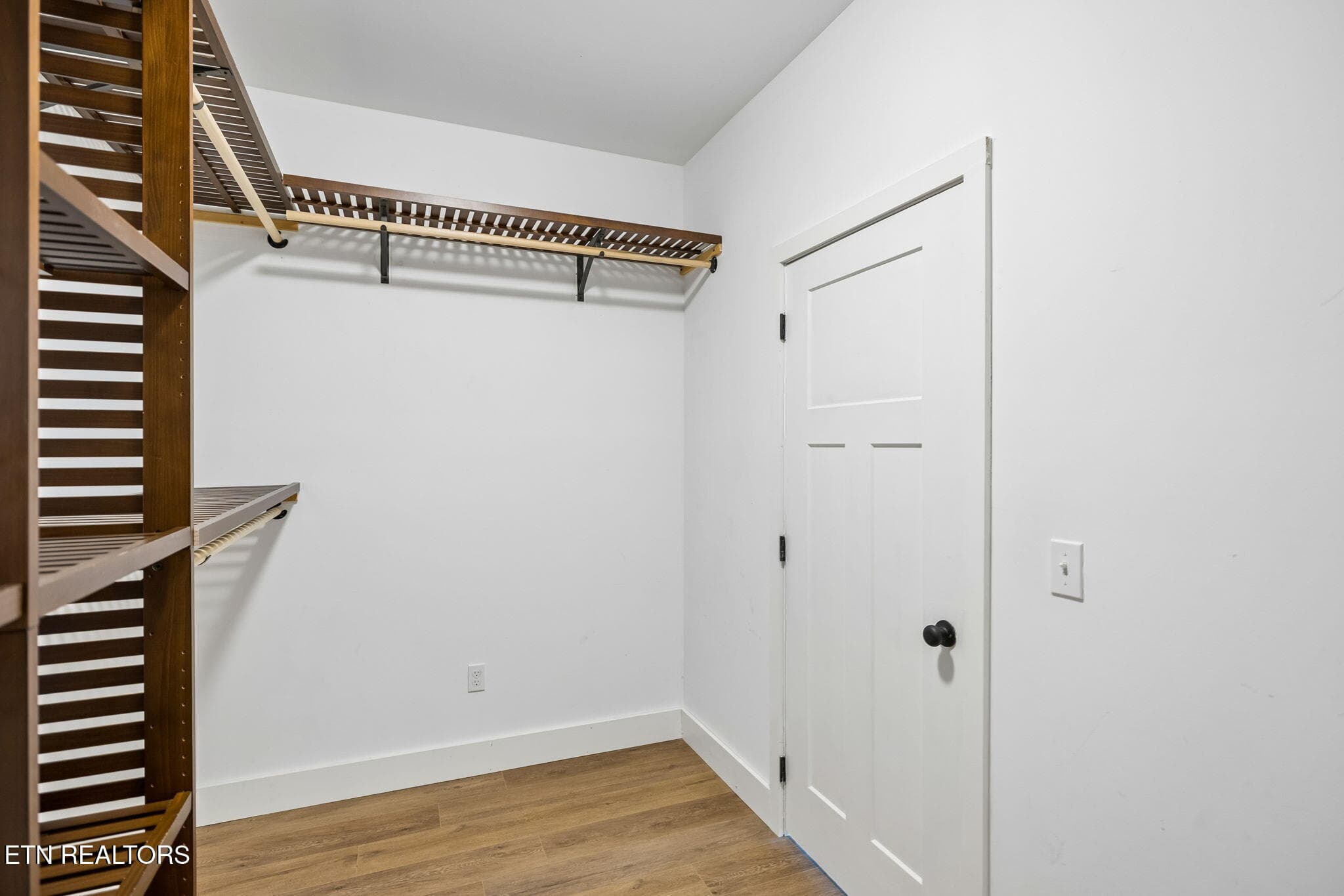 Custom Shelving - 5713 Quail Run Drive, Maryville, TN 37804, Maryville