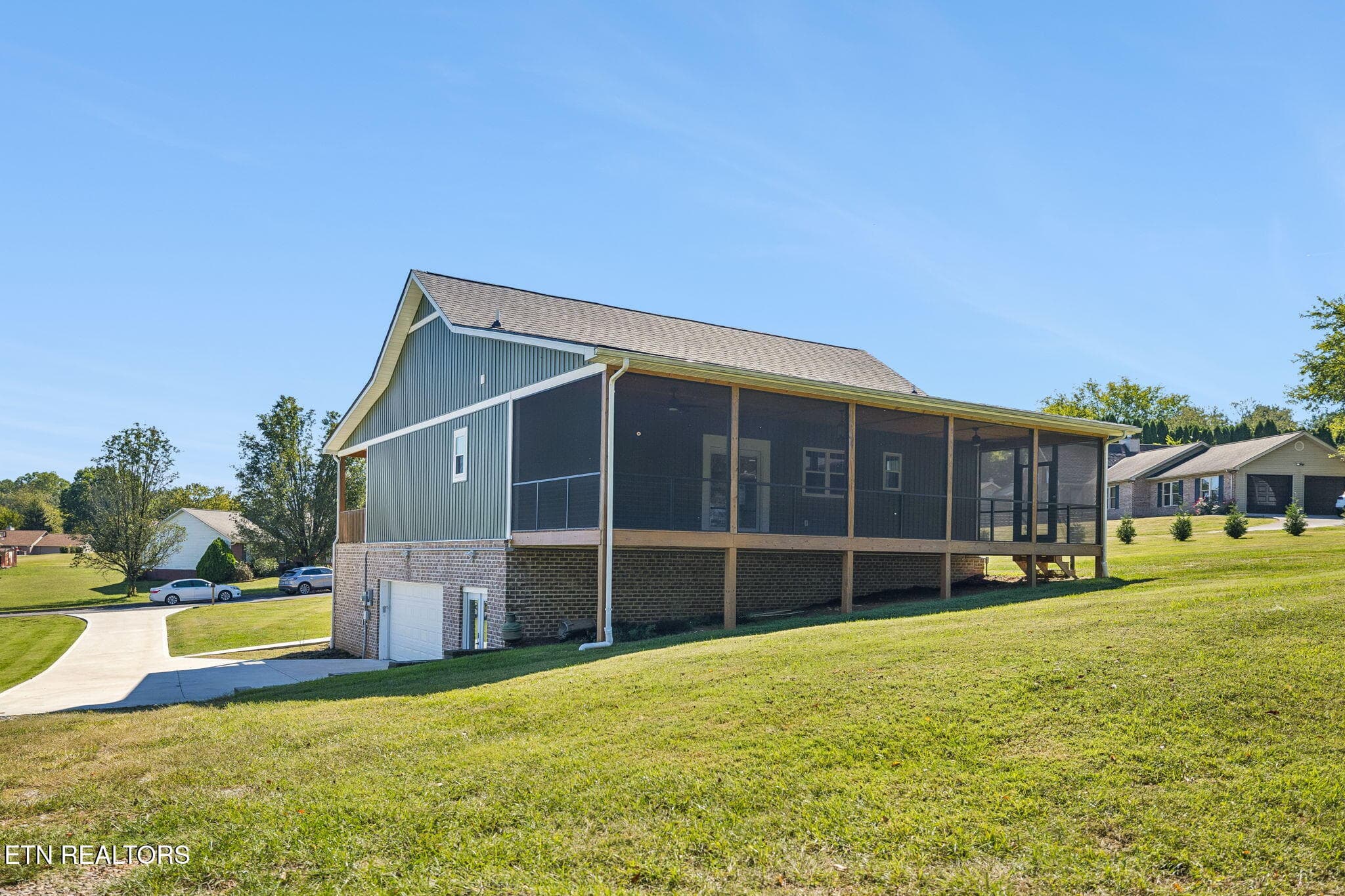 Huge Screened Porch - 5713 Quail Run Drive, Maryville, TN 37804, Maryville