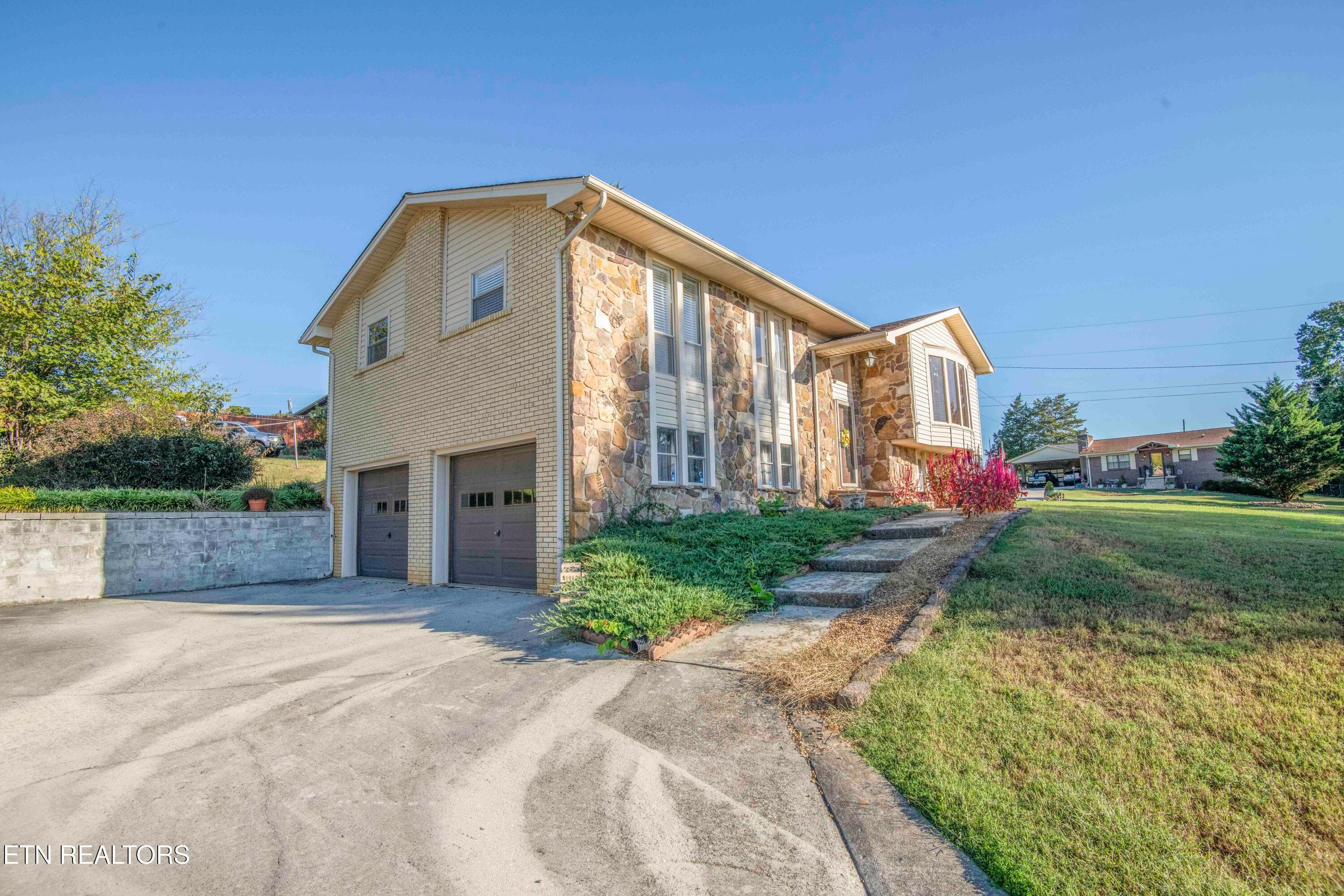 exterior 3_1 - 104 Scenic View Drive, Corryton, TN 37721, Corryton