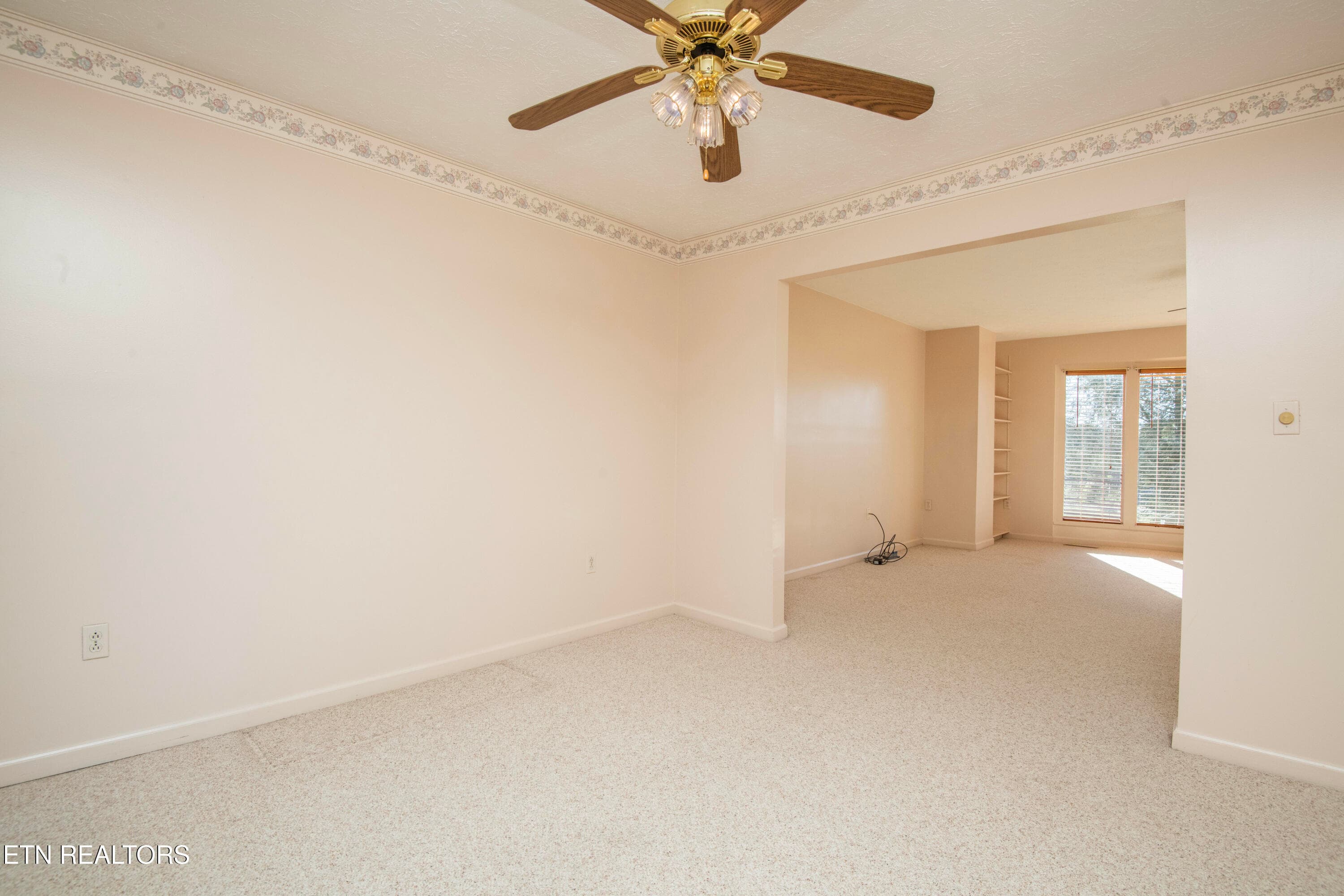 dining 1 - 104 Scenic View Drive, Corryton, TN 37721, Corryton