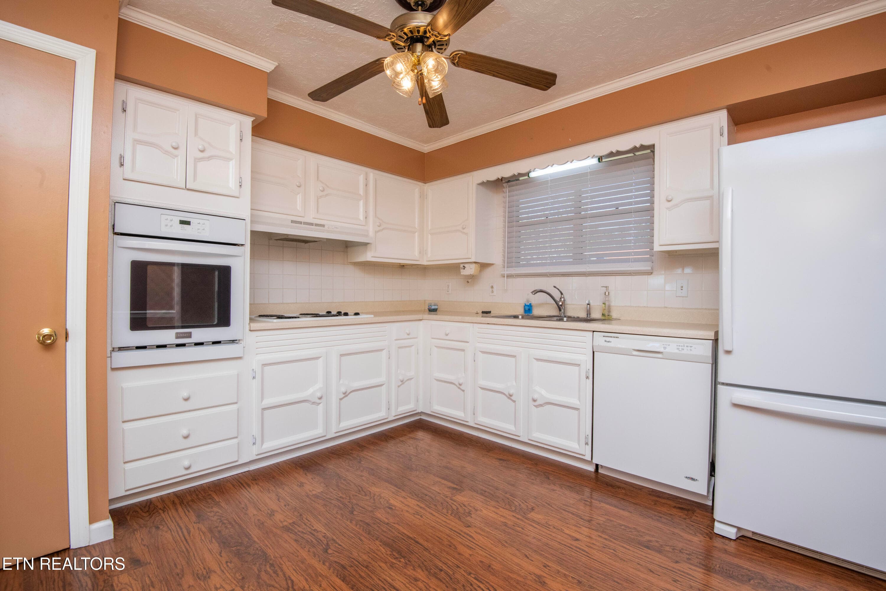 kitchen 3 - 104 Scenic View Drive, Corryton, TN 37721, Corryton