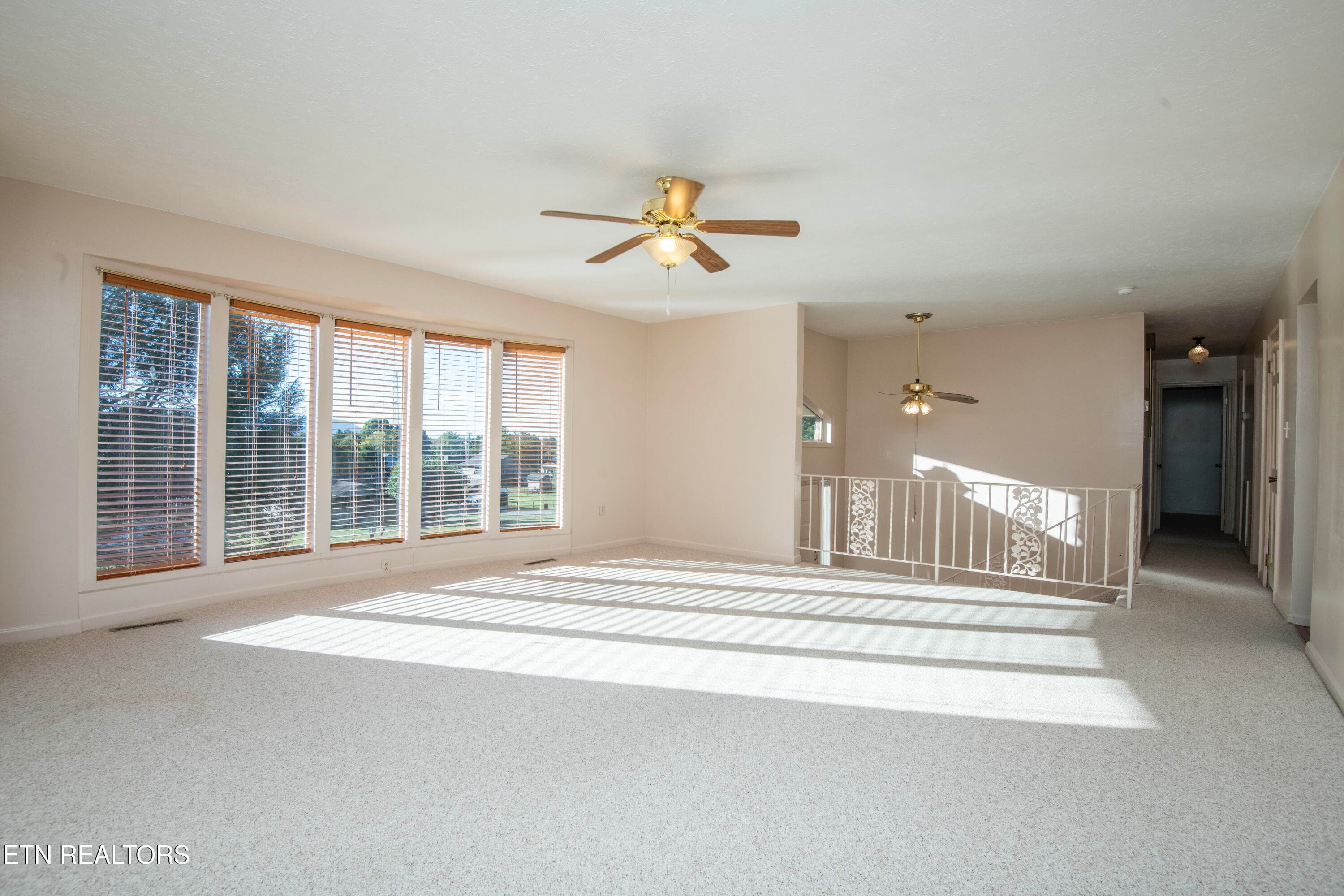 living 3 - 104 Scenic View Drive, Corryton, TN 37721, Corryton