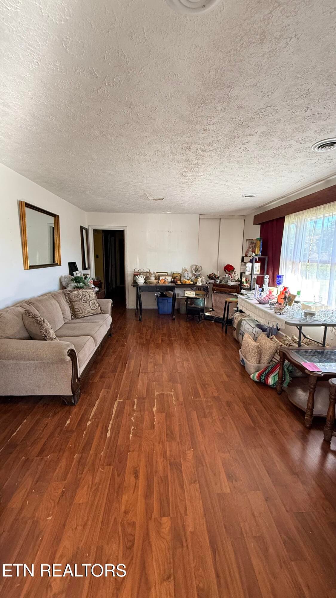 Living room - 4229 Drifting Drive, Knoxville, TN 37912, Knoxville