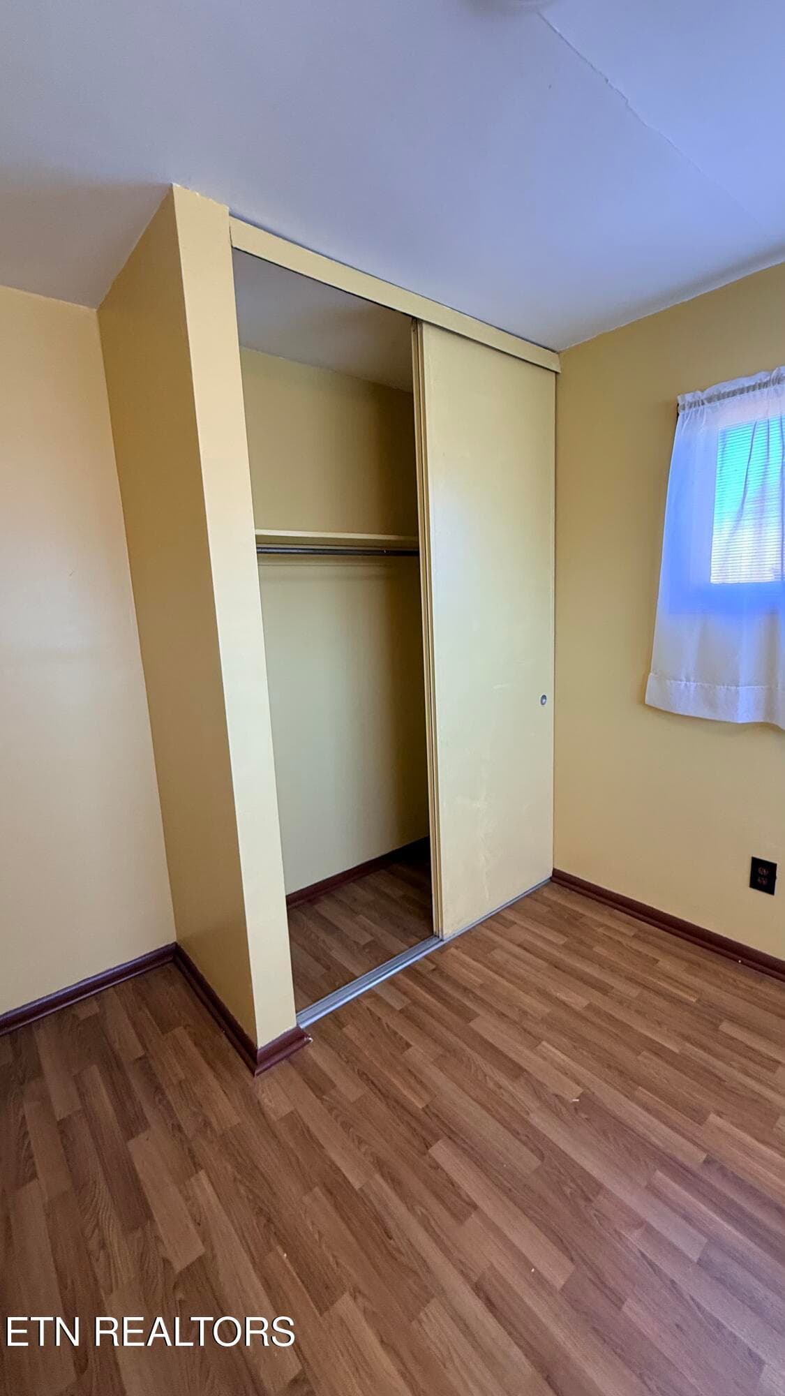 Bedroom 2 closet - 4229 Drifting Drive, Knoxville, TN 37912, Knoxville
