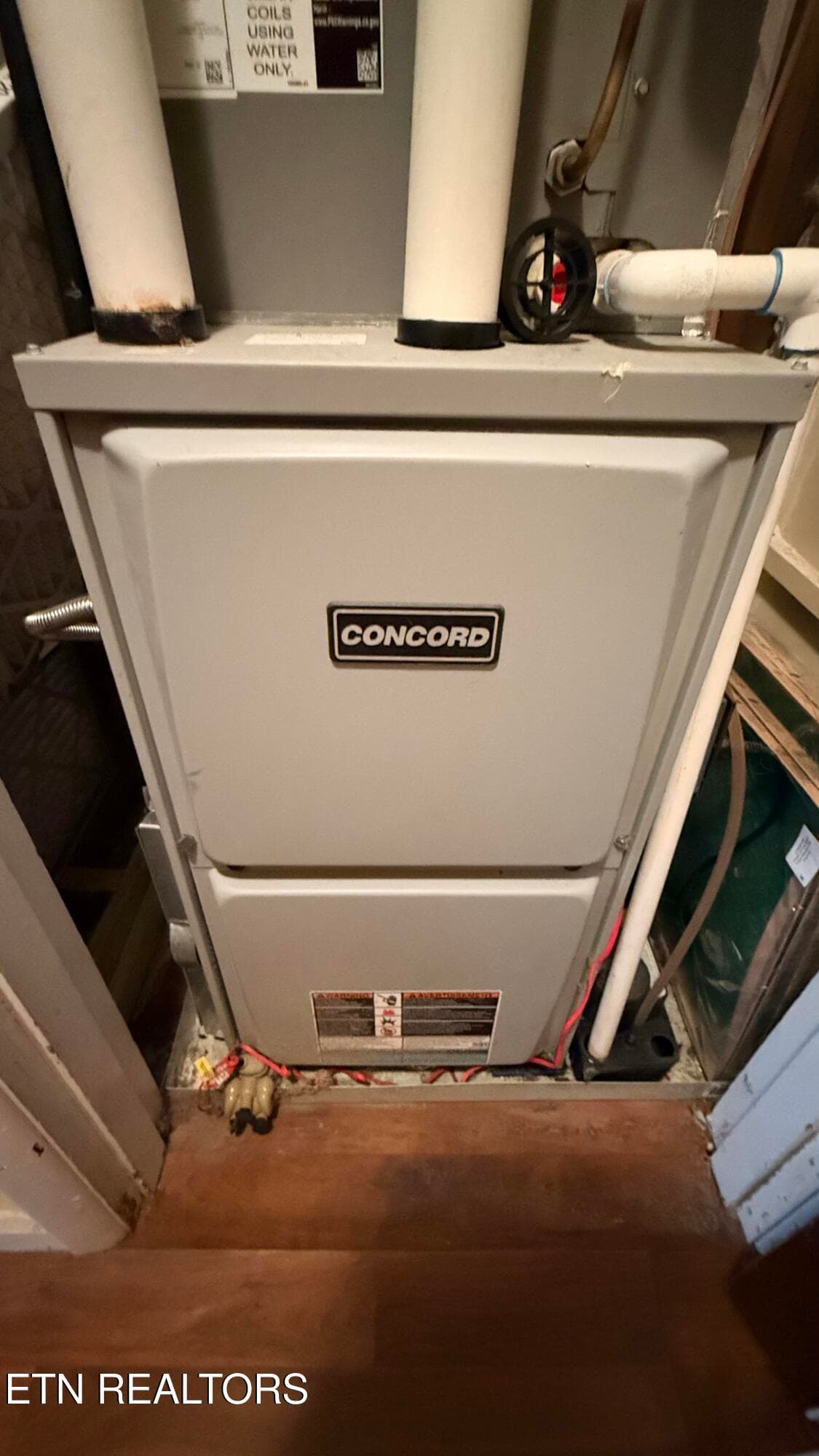 HVAC with gas furnace - 4229 Drifting Drive, Knoxville, TN 37912, Knoxville