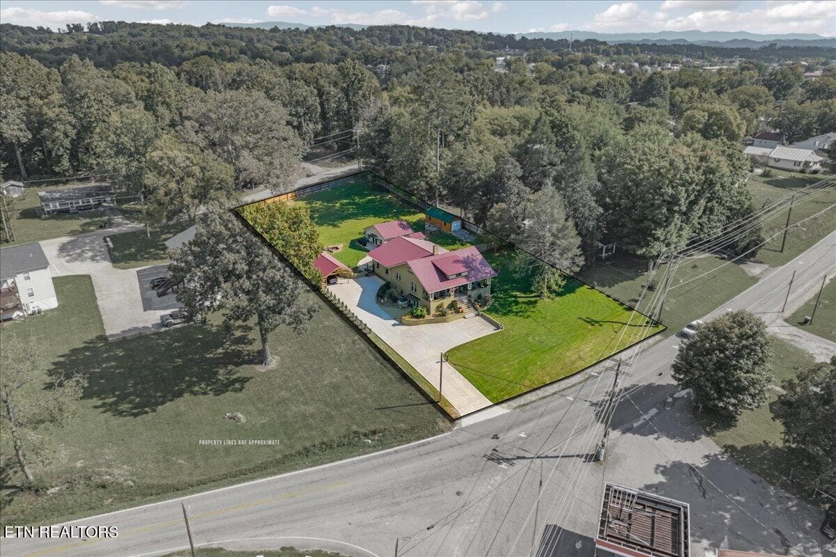 65-719 Collage St N-66 - 719 N College St, Madisonville, TN 37354, Madisonville