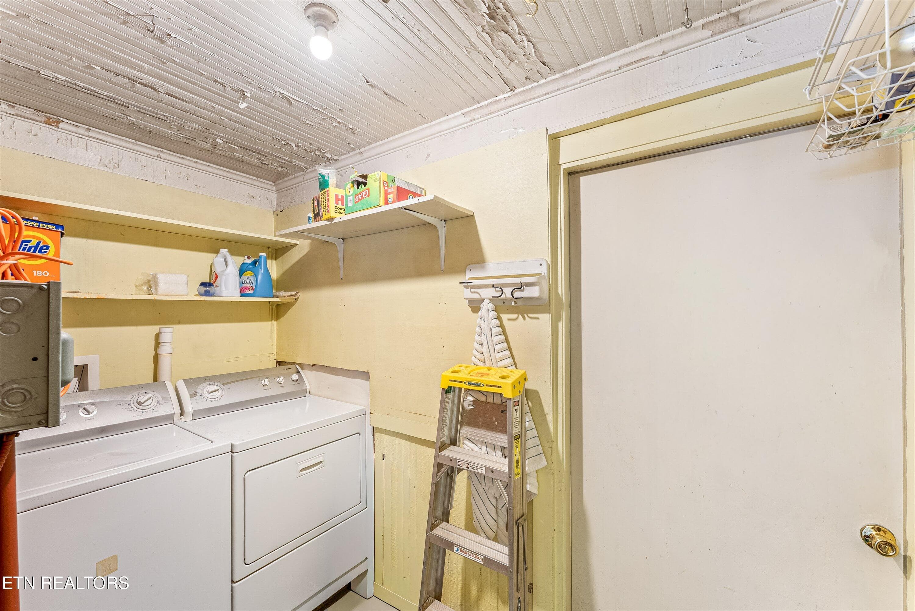 27-Washer A1 - 119 Adair Drive, Knoxville, TN 37918, Knoxville