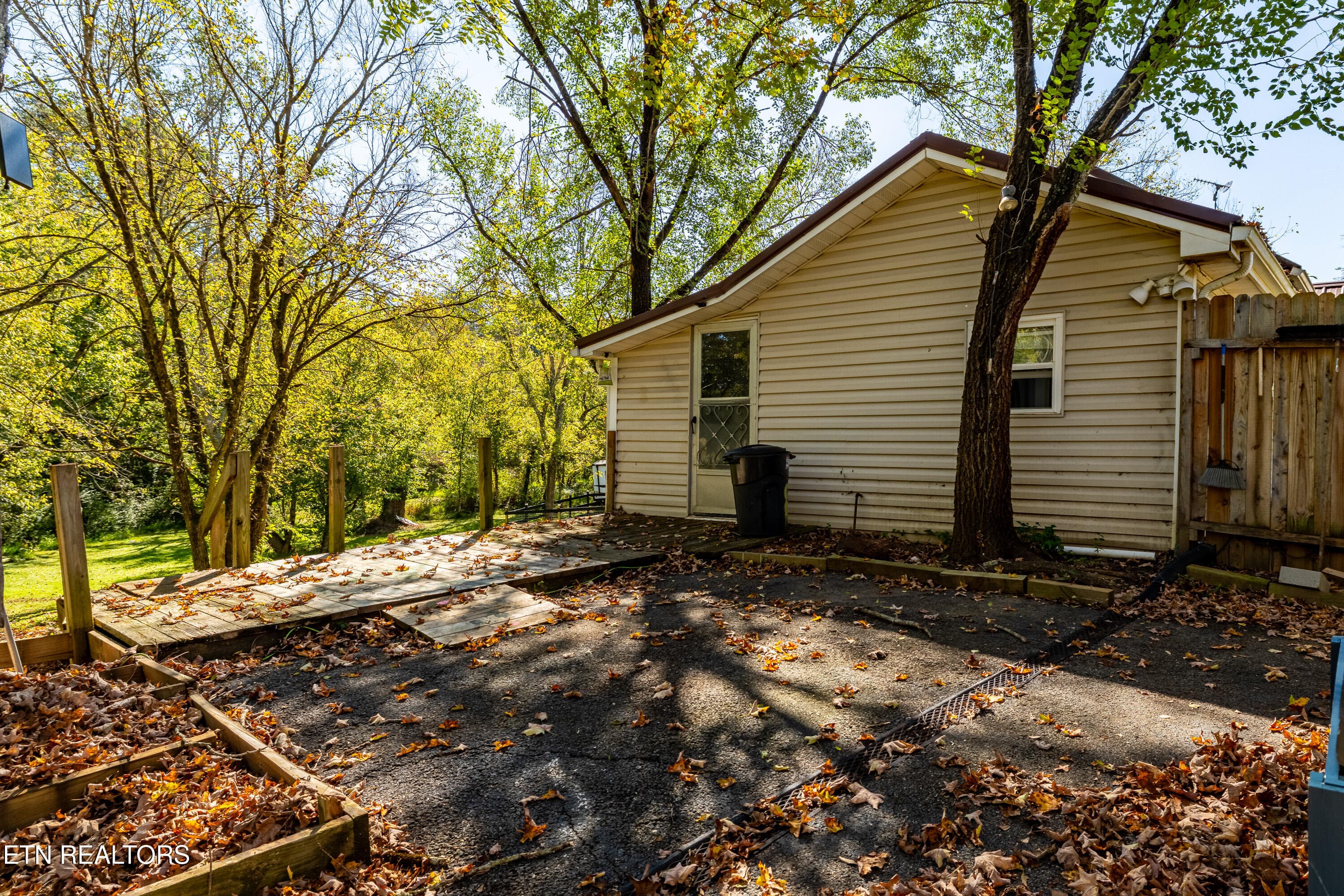 7421SeviervillePike-15 - 7421 Sevierville Pike, Knoxville, TN 37920, Knoxville