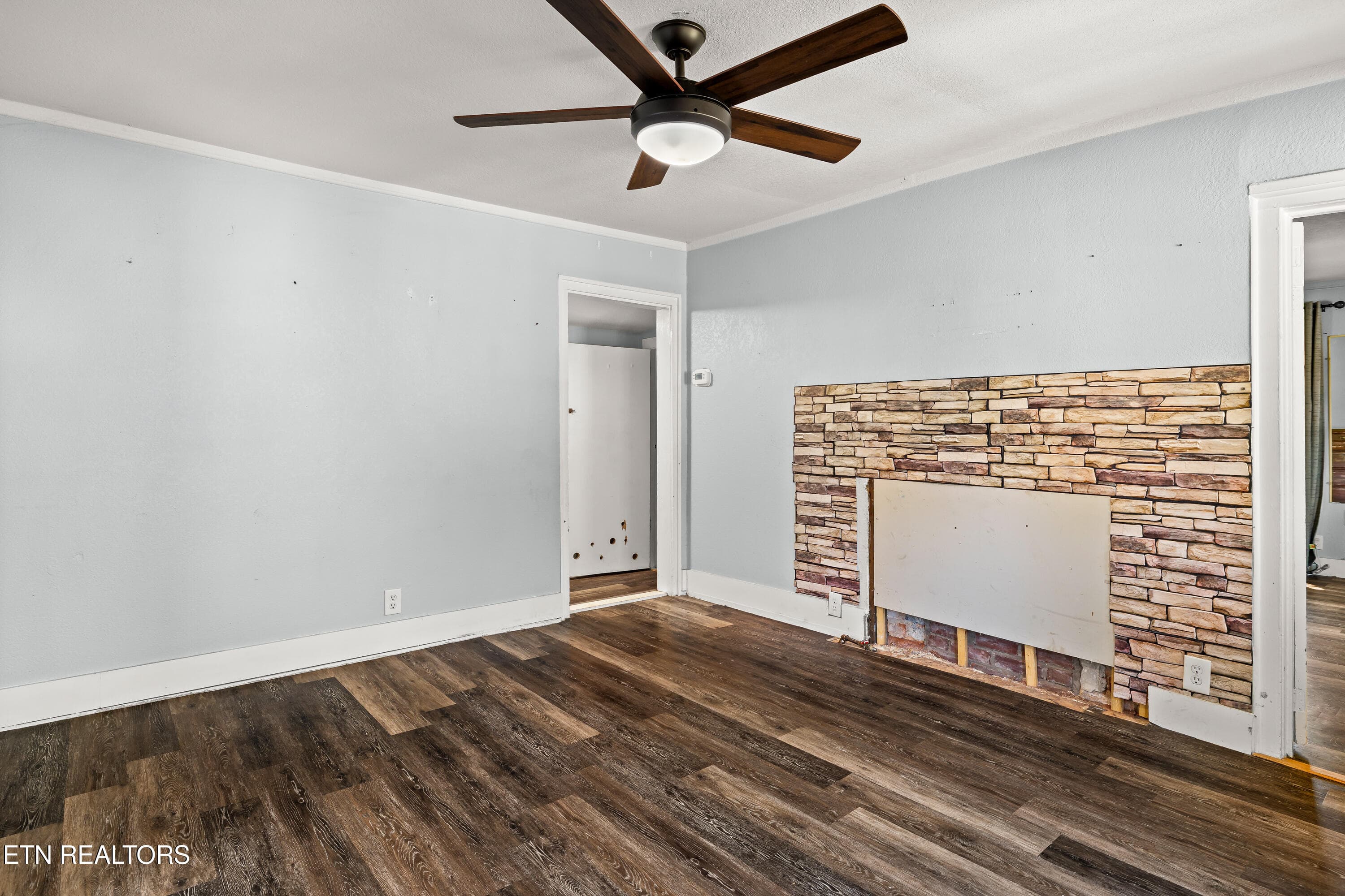 7421SeviervillePike-7 - 7421 Sevierville Pike, Knoxville, TN 37920, Knoxville