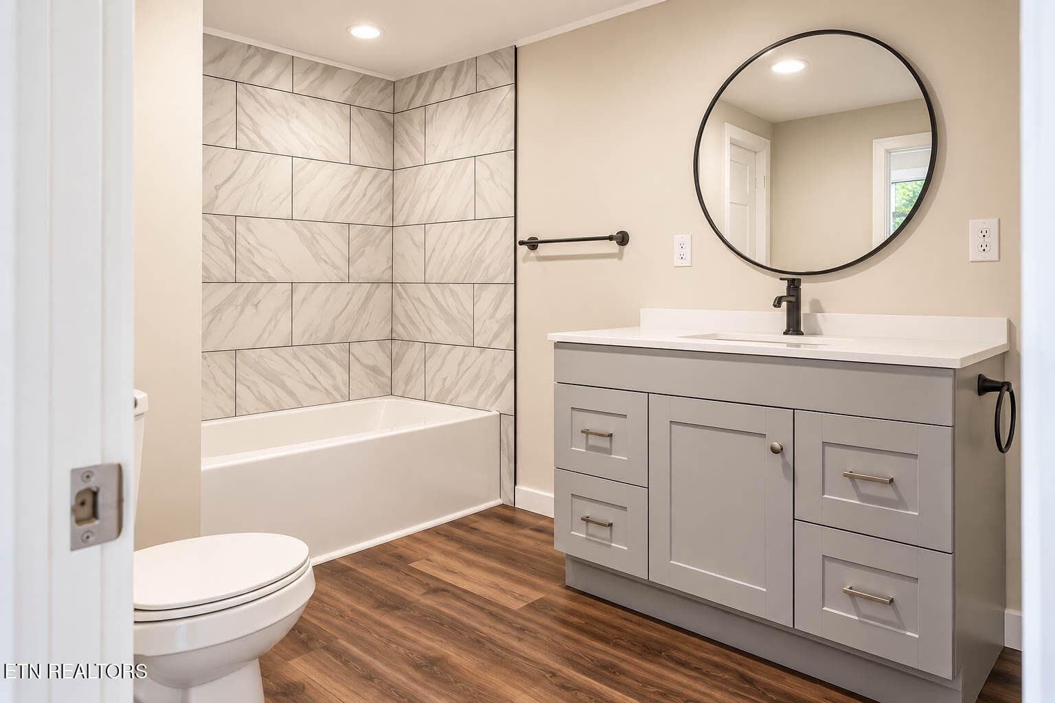 Bathroom - 338 County Road 756, Riceville, TN 37370, Riceville
