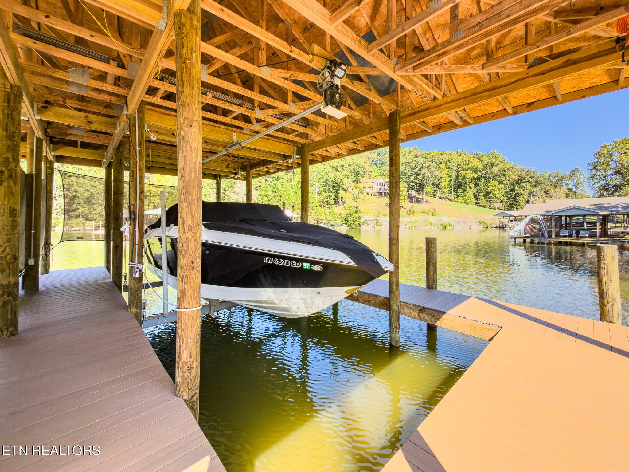 Boathouse - 2451 Parris Drive, Lenoir City, TN 37772, Lenoir City