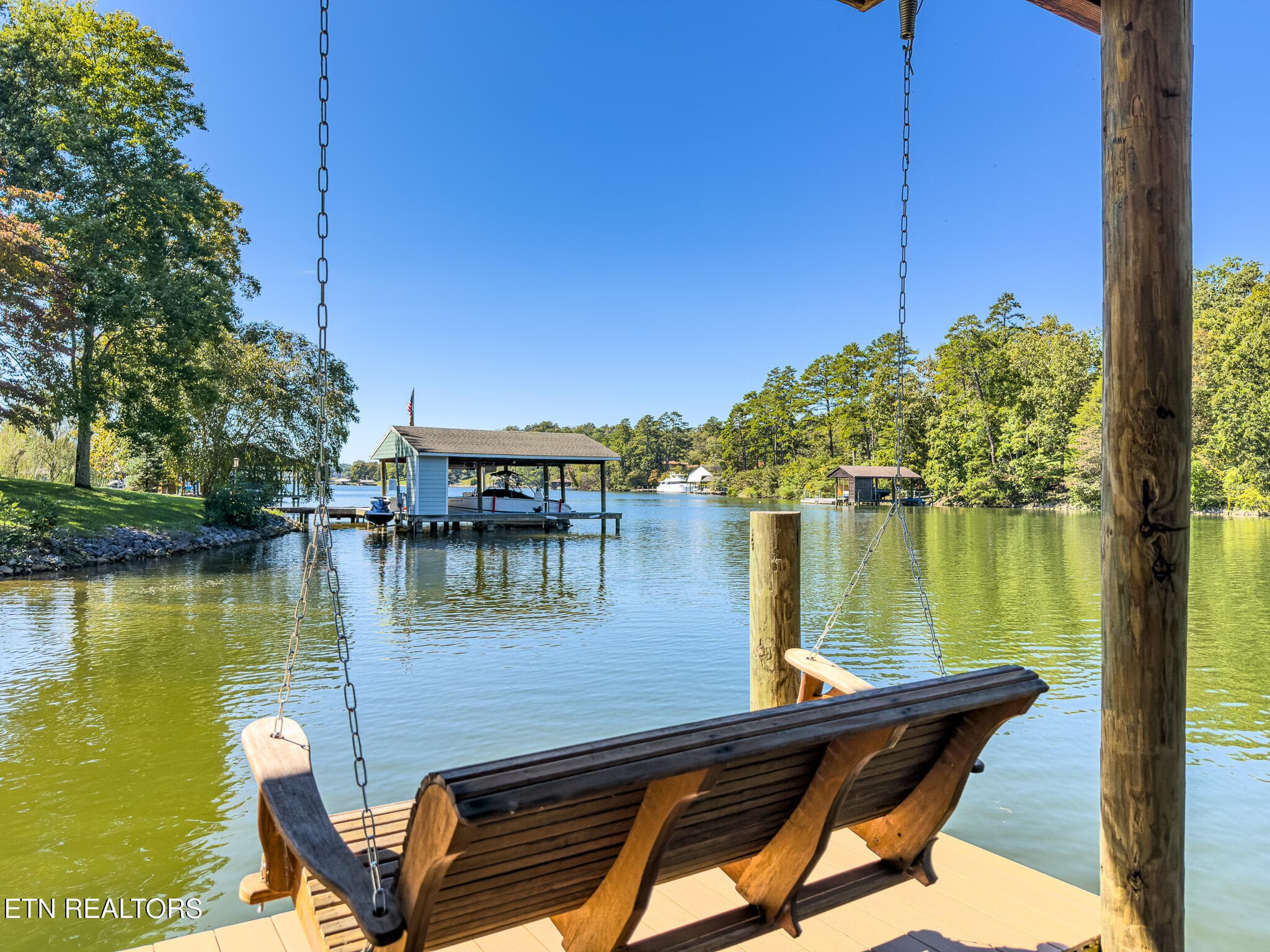 Boathouse - 2451 Parris Drive, Lenoir City, TN 37772, Lenoir City