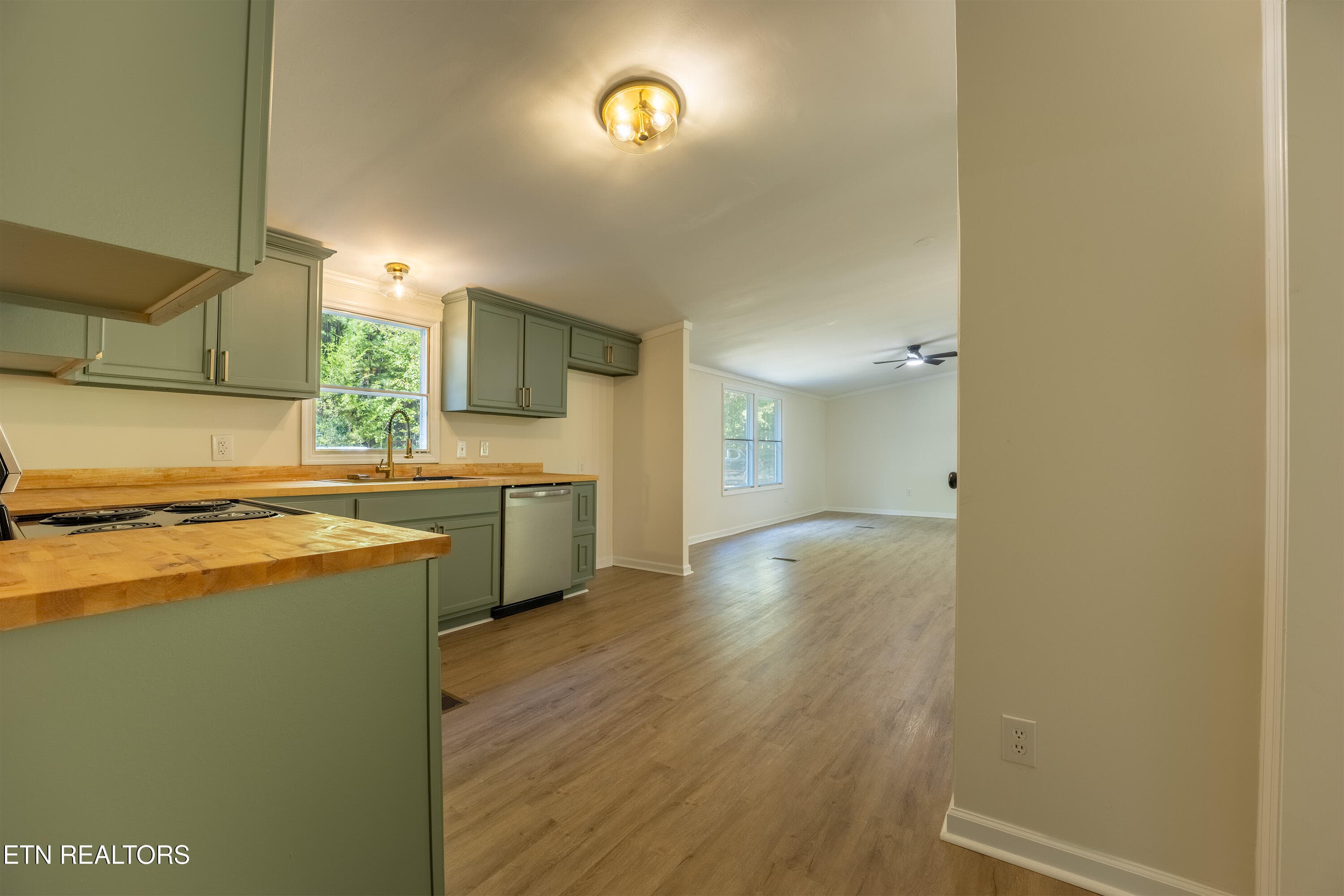 File 10 - 5903 Omega Drive, Tallassee, TN 37878, Tallassee