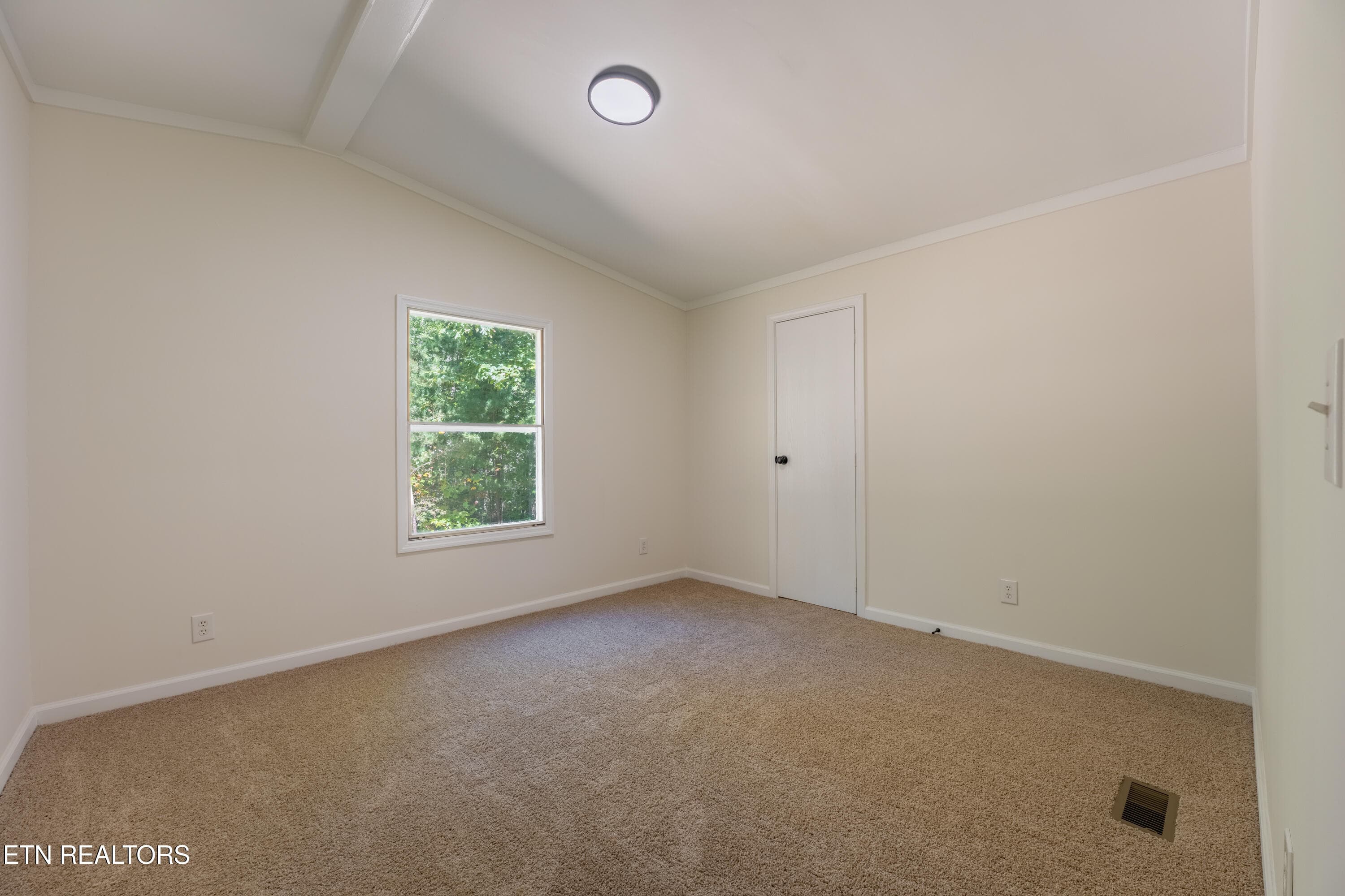 File 38 - 5903 Omega Drive, Tallassee, TN 37878, Tallassee