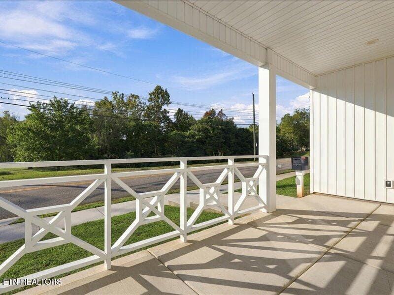06-042_1I2A2049 - 1511 Grainger Ave, Knoxville, TN 37917, Knoxville