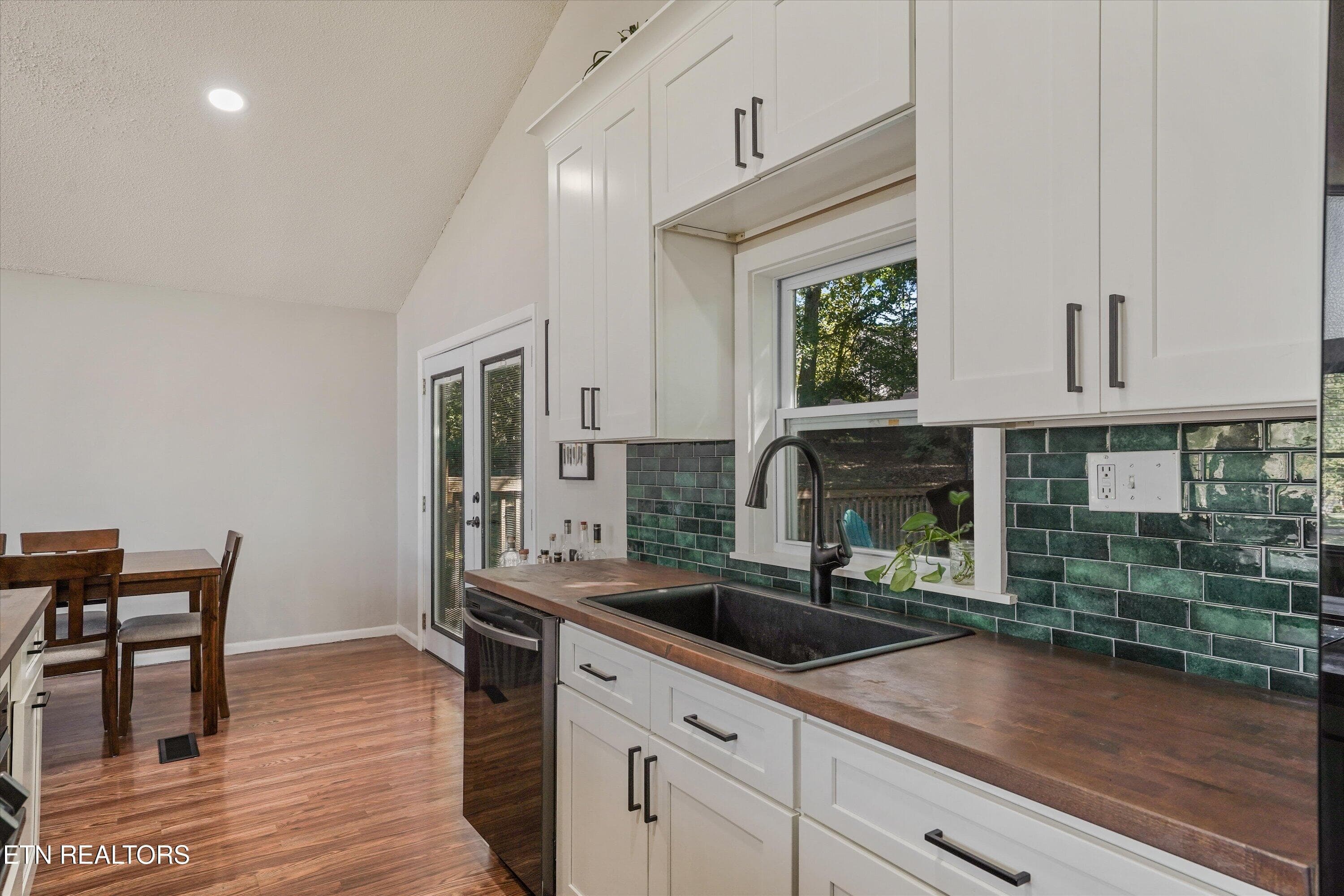 15-8804 Mallow Dr 15 - 8804 Mallow Drive, Knoxville, TN 37922, Knoxville