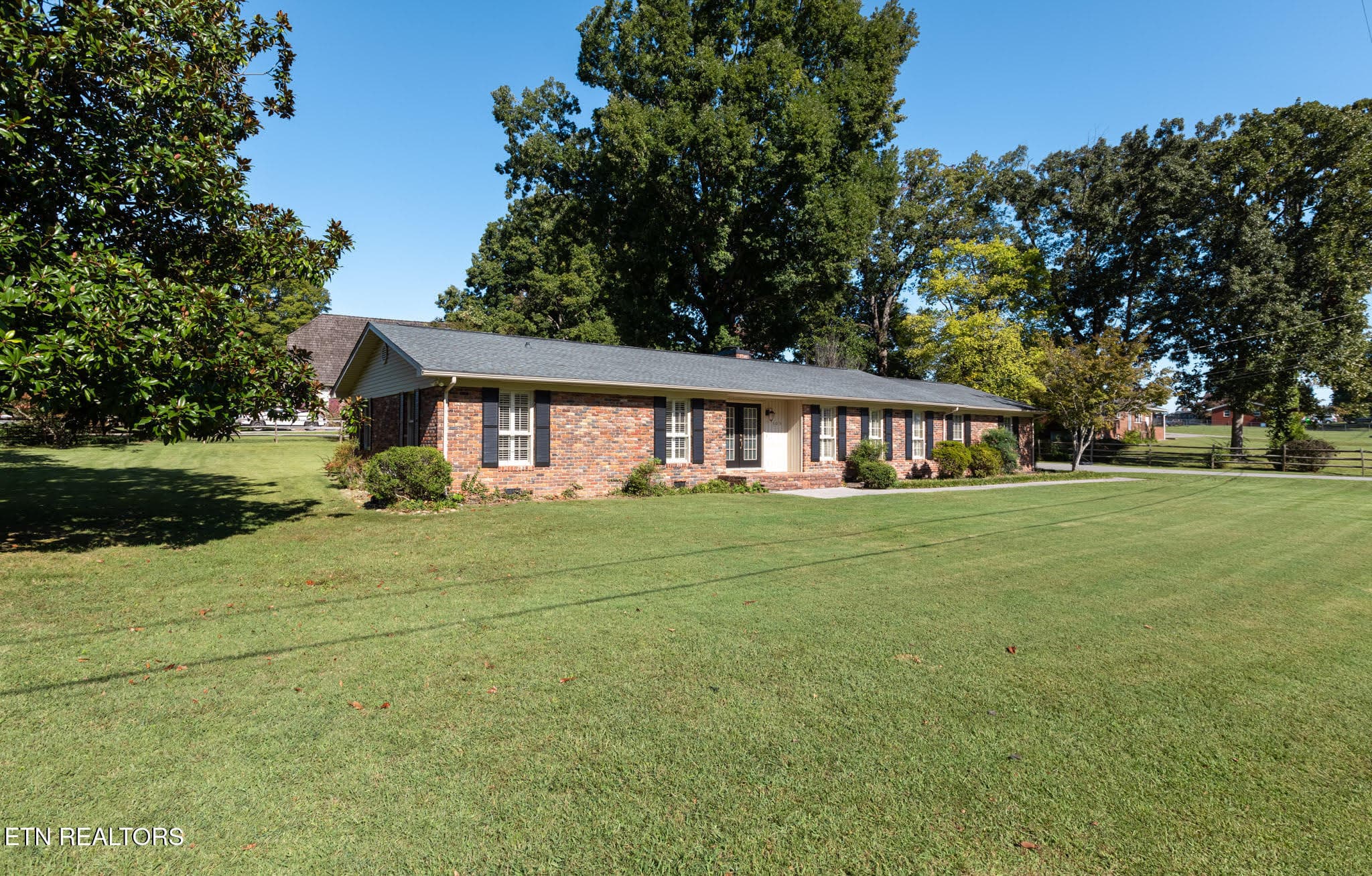 unnamed-7 - 303 Greenhill Drive, Maryville, TN 37804, Maryville