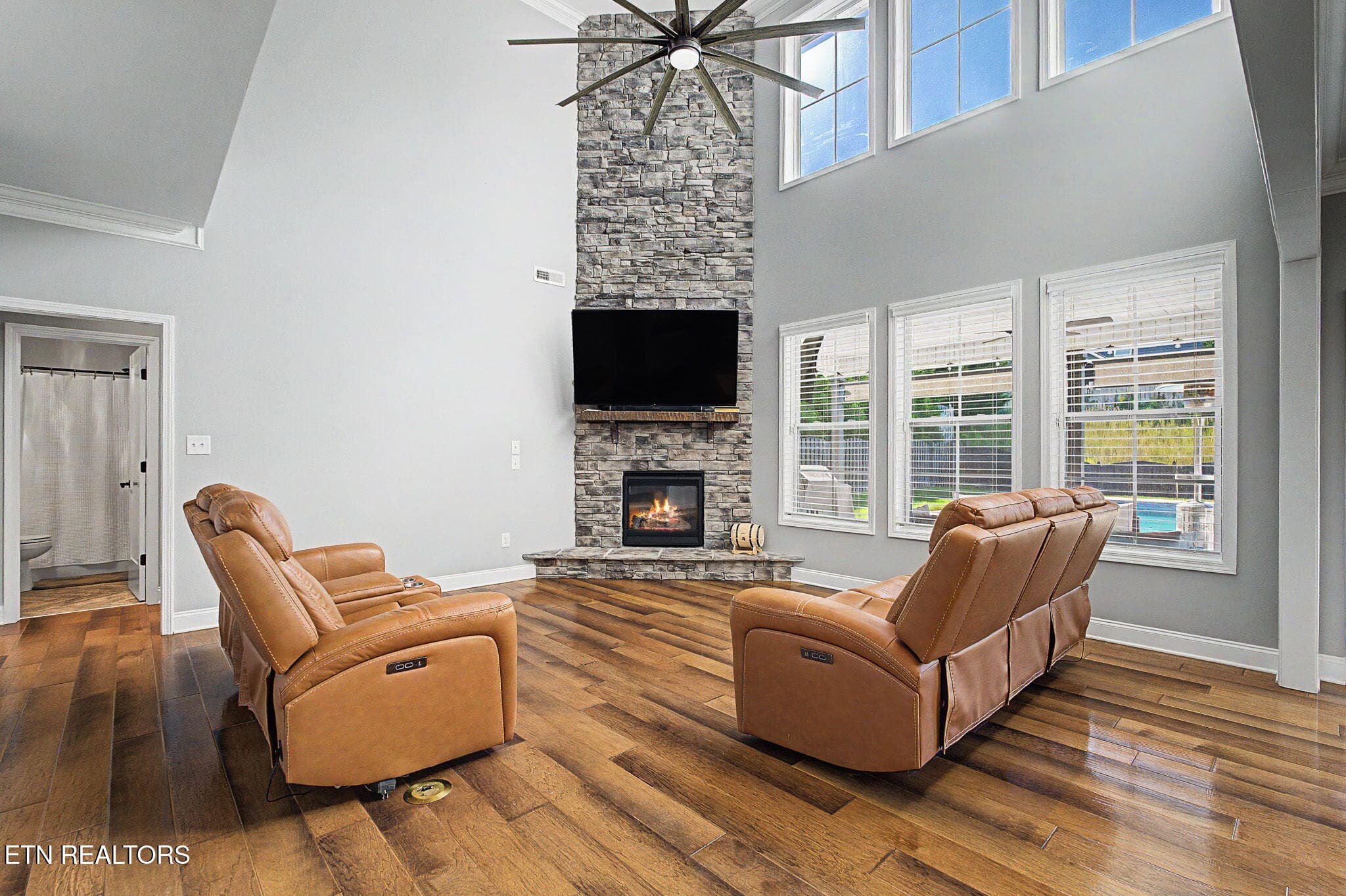 Great Room - 2039 Highland Ridge Lane, Knoxville, TN 37932, Knoxville