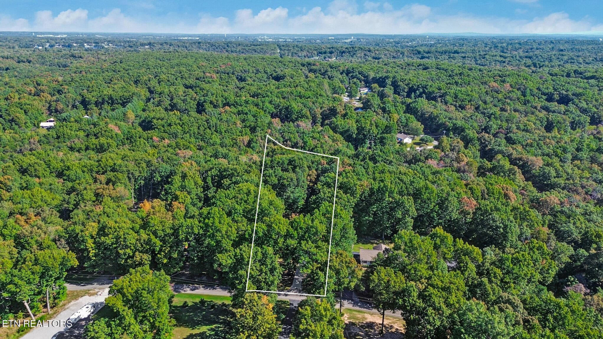 Property Lines - 118 Robin Hood Drive, Crossville, TN 38555, Crossville